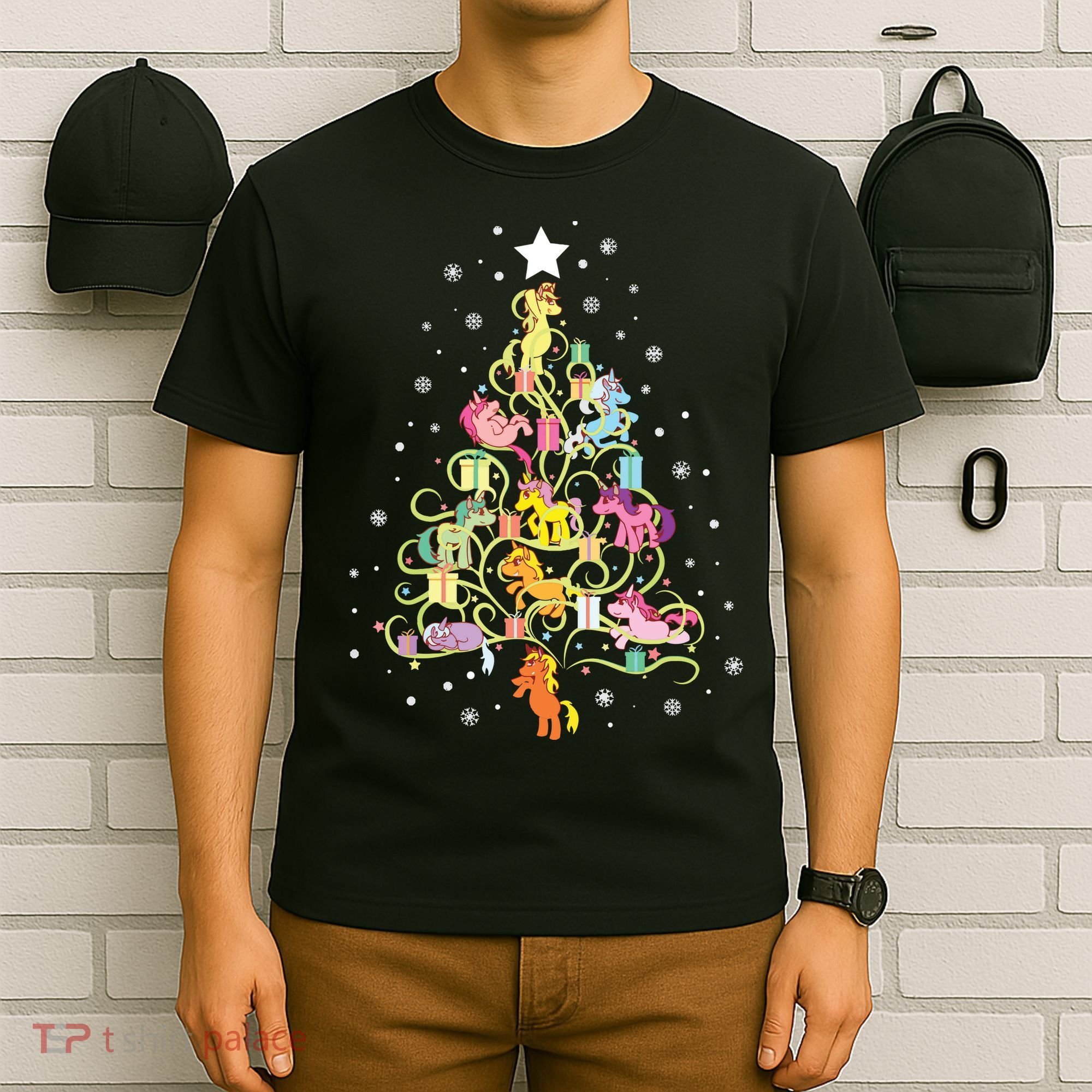 Kids Unicorn Christmas Tree Cute Unicorns Holiday Decor T-Shirt