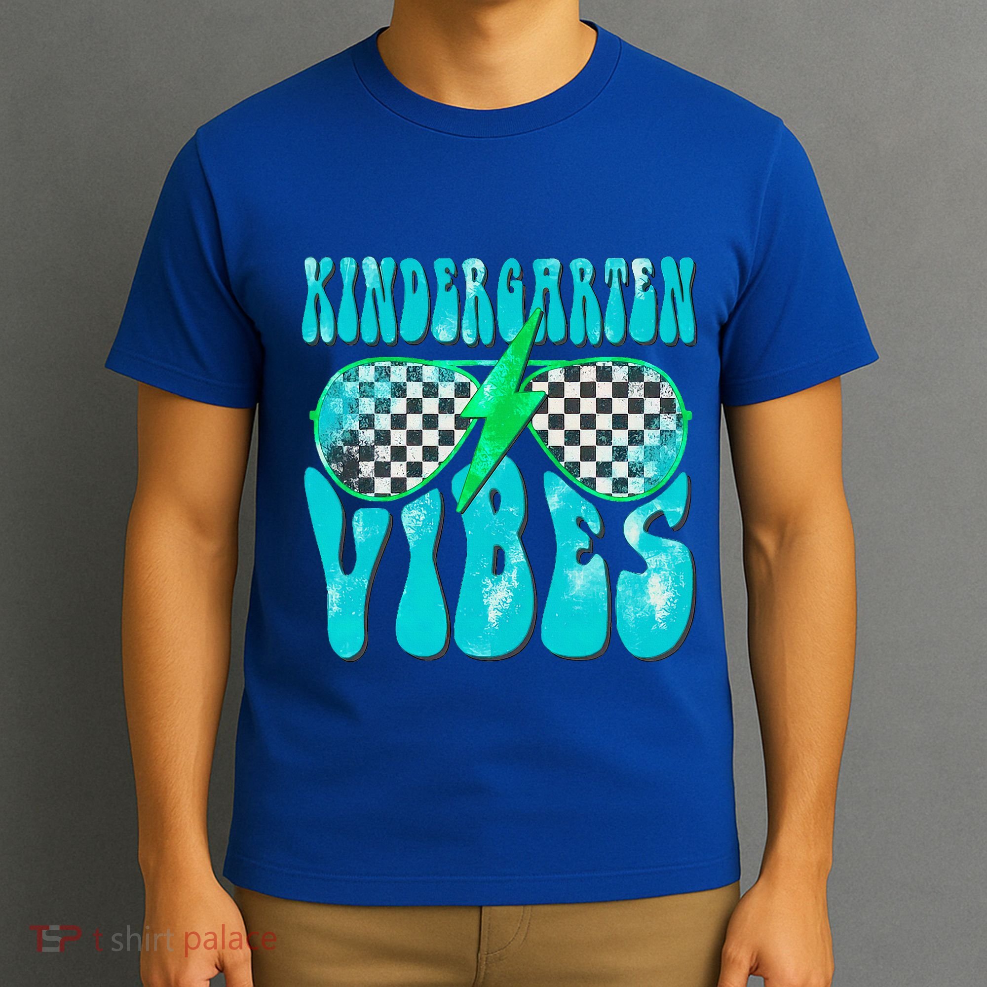 Kindergarten Vibes Kinder Crew Retro First Day Of School T-Shirt