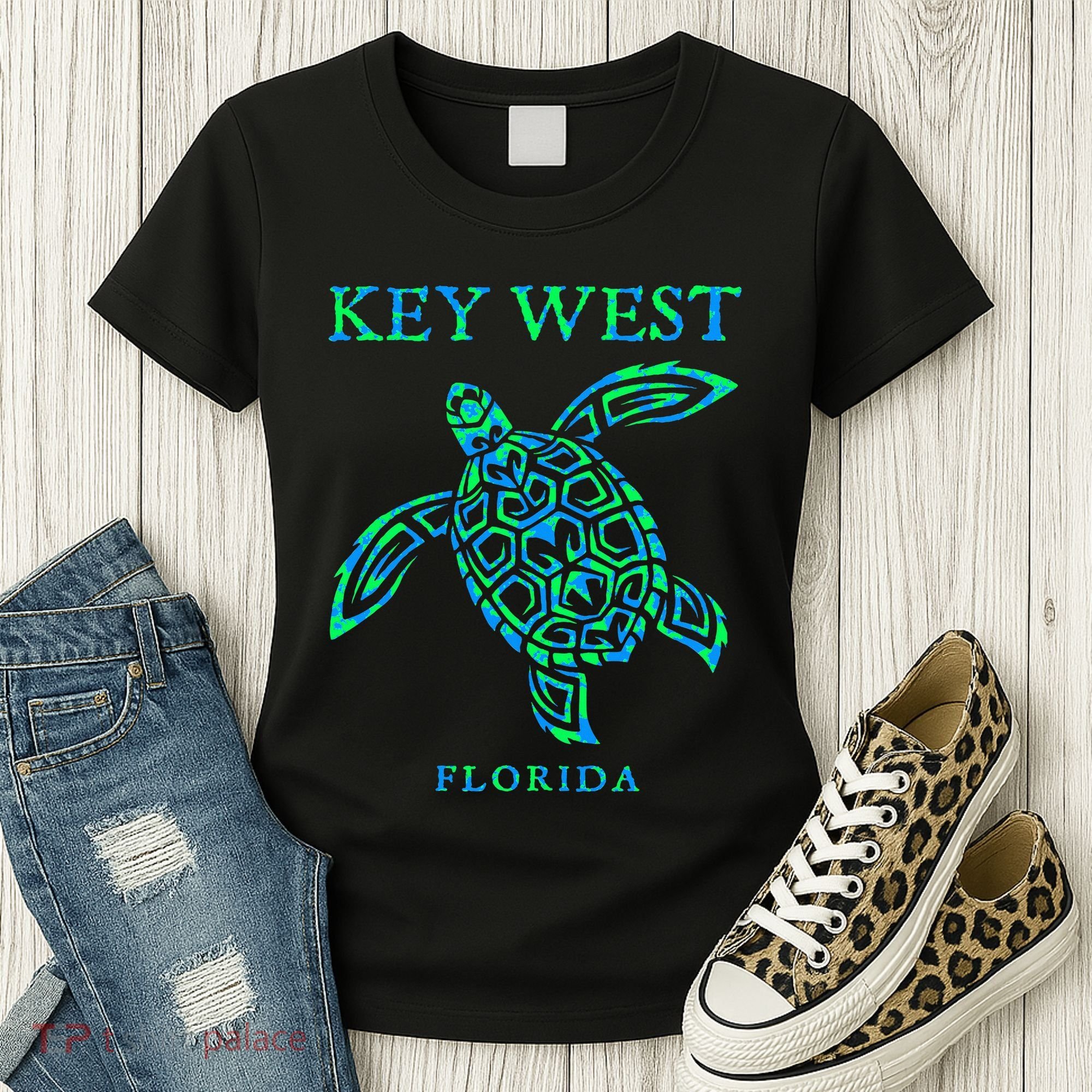 Key West Florida Sea Turtle Retro Boy Girl Vacation Souvenir Women's T-Shirt