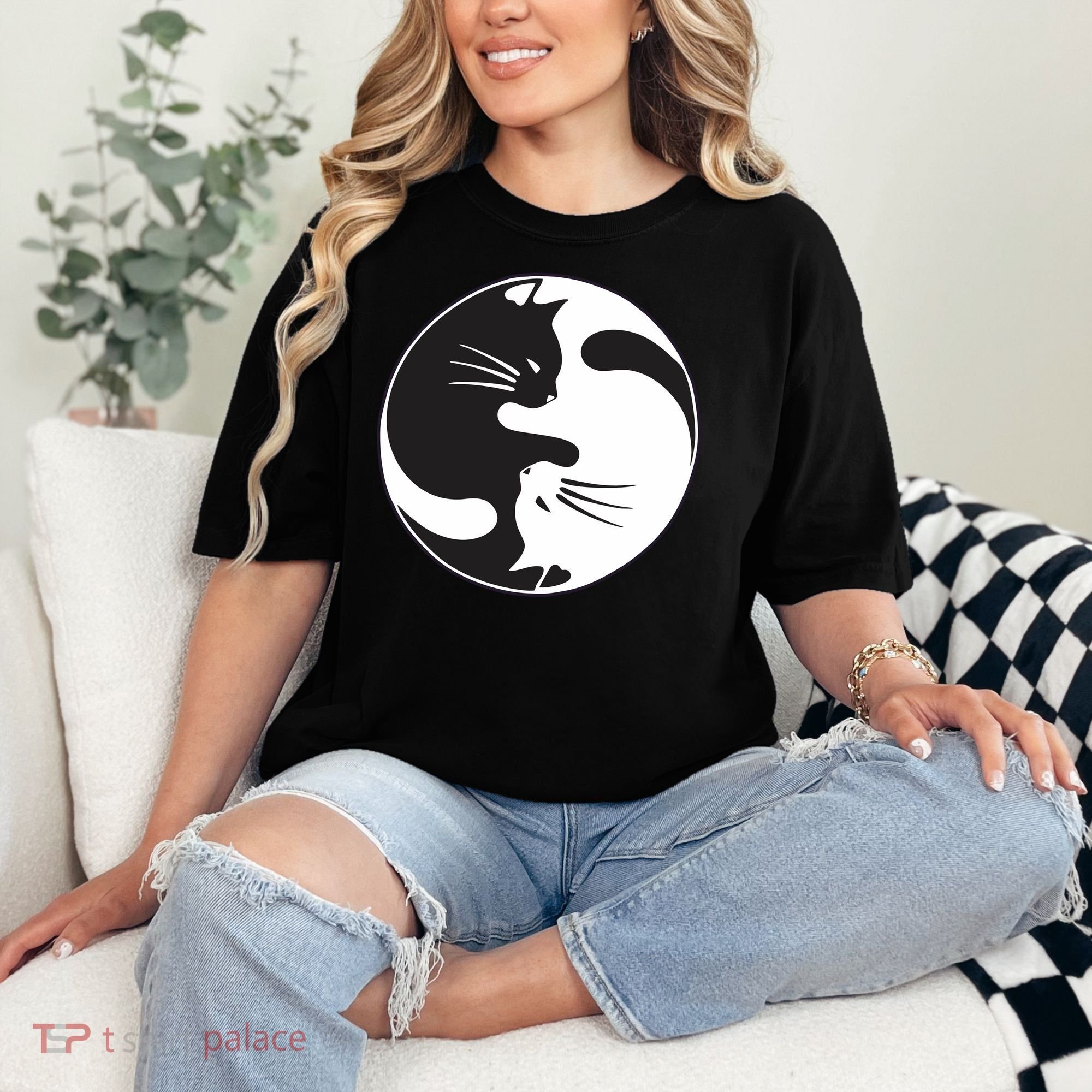 Kawaki Ying Yang Cat Comfort Colors T-Shirt