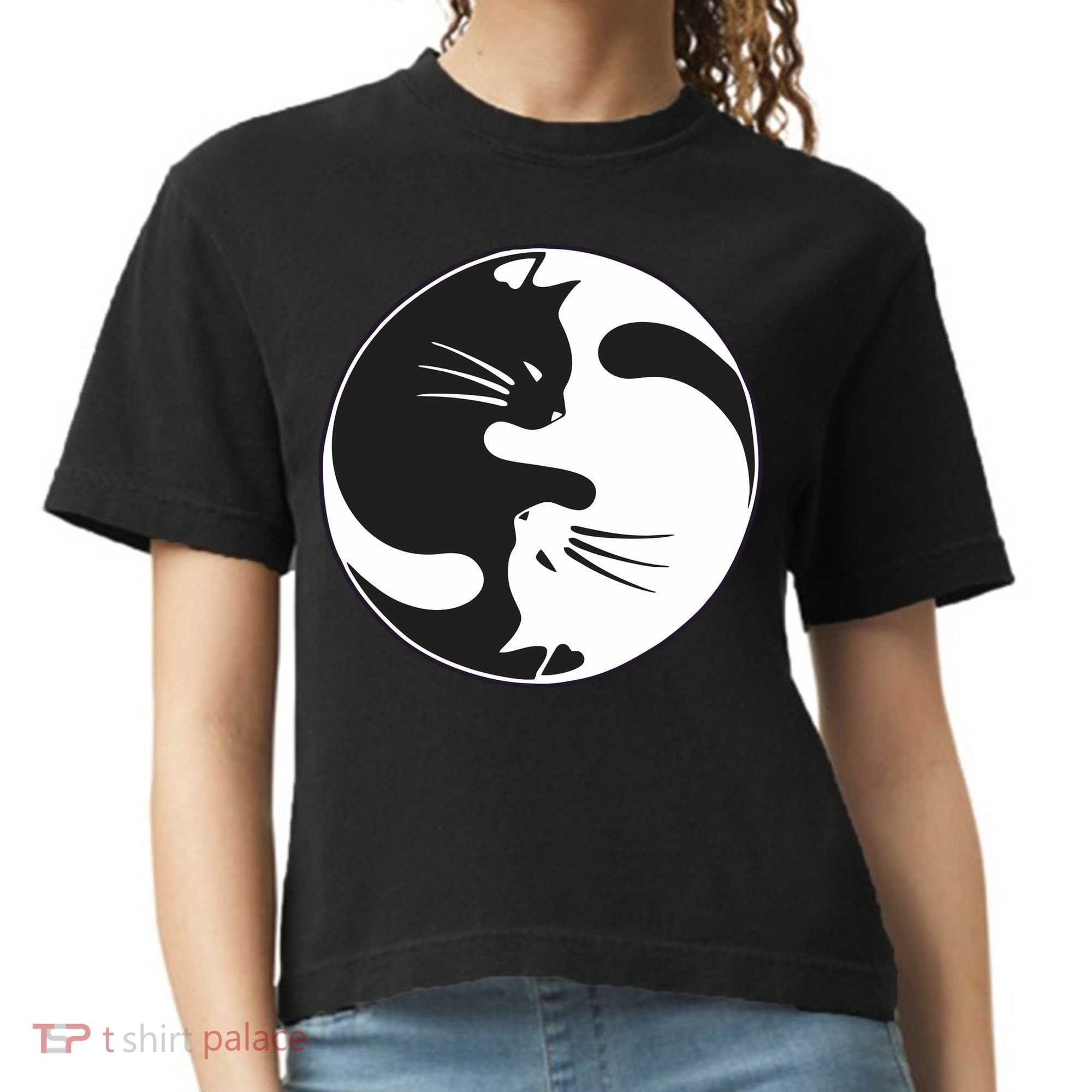 Kawaki Ying Yang Cat Comfort Colors Boxy T-Shirt