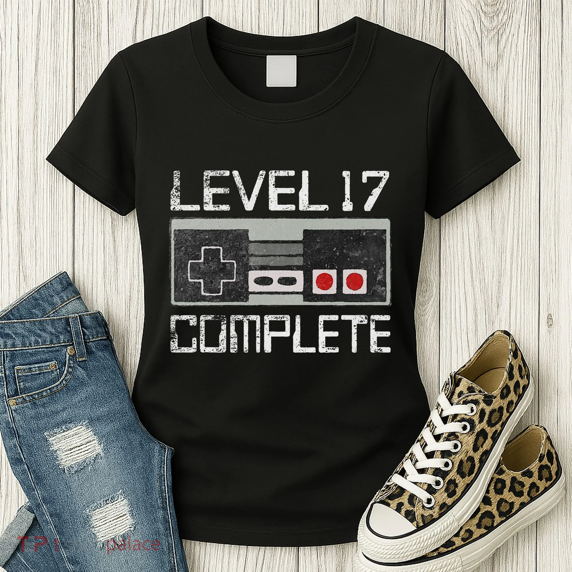 Level 17 Complete 17 Year 17th Wedding Anniversary Women's T-Shirt