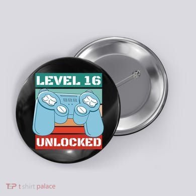 Level 16 Unlocked Gaming Retro Button