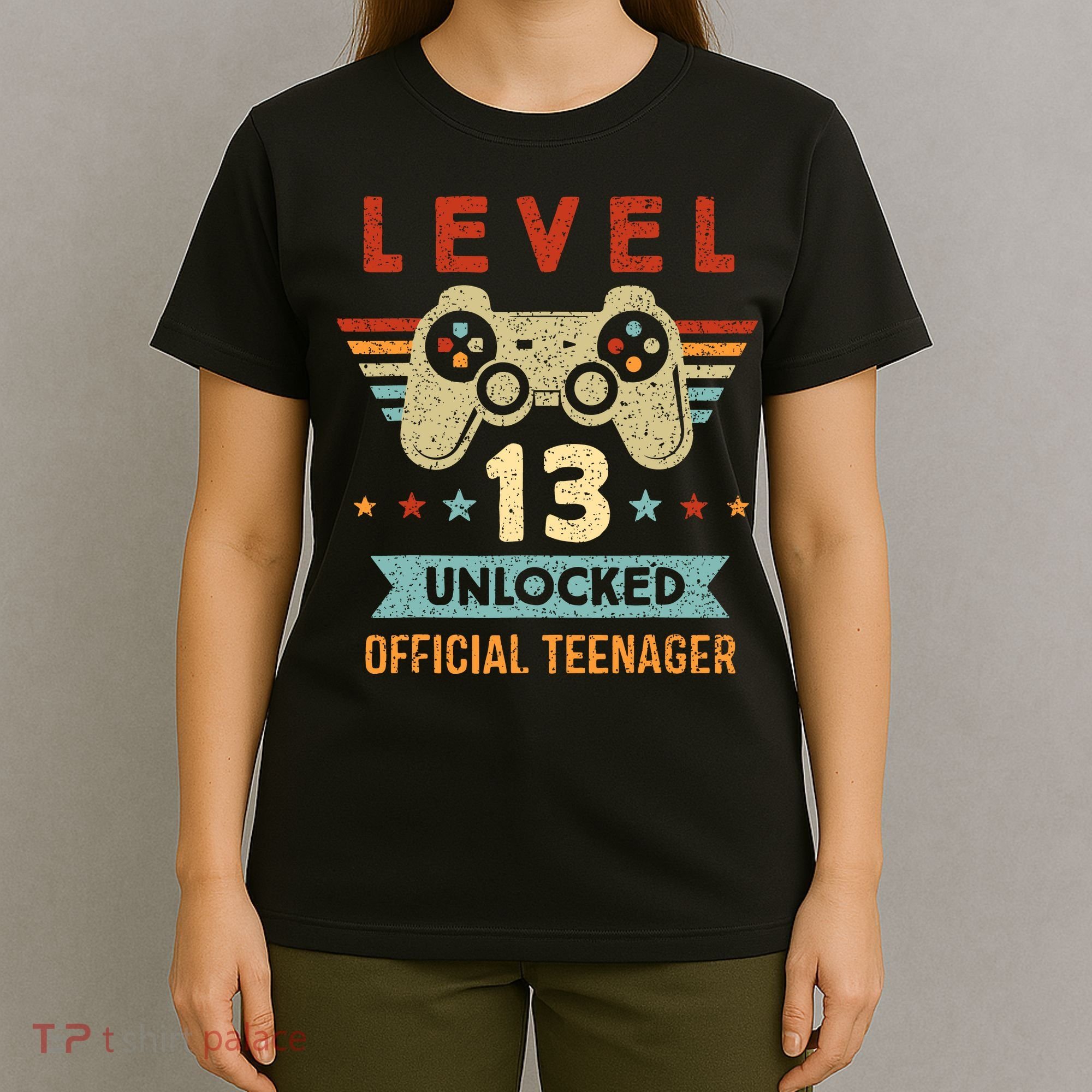 Level 13 Unlocked Teenager 13th Birthday Funny Gamer T-Shirt