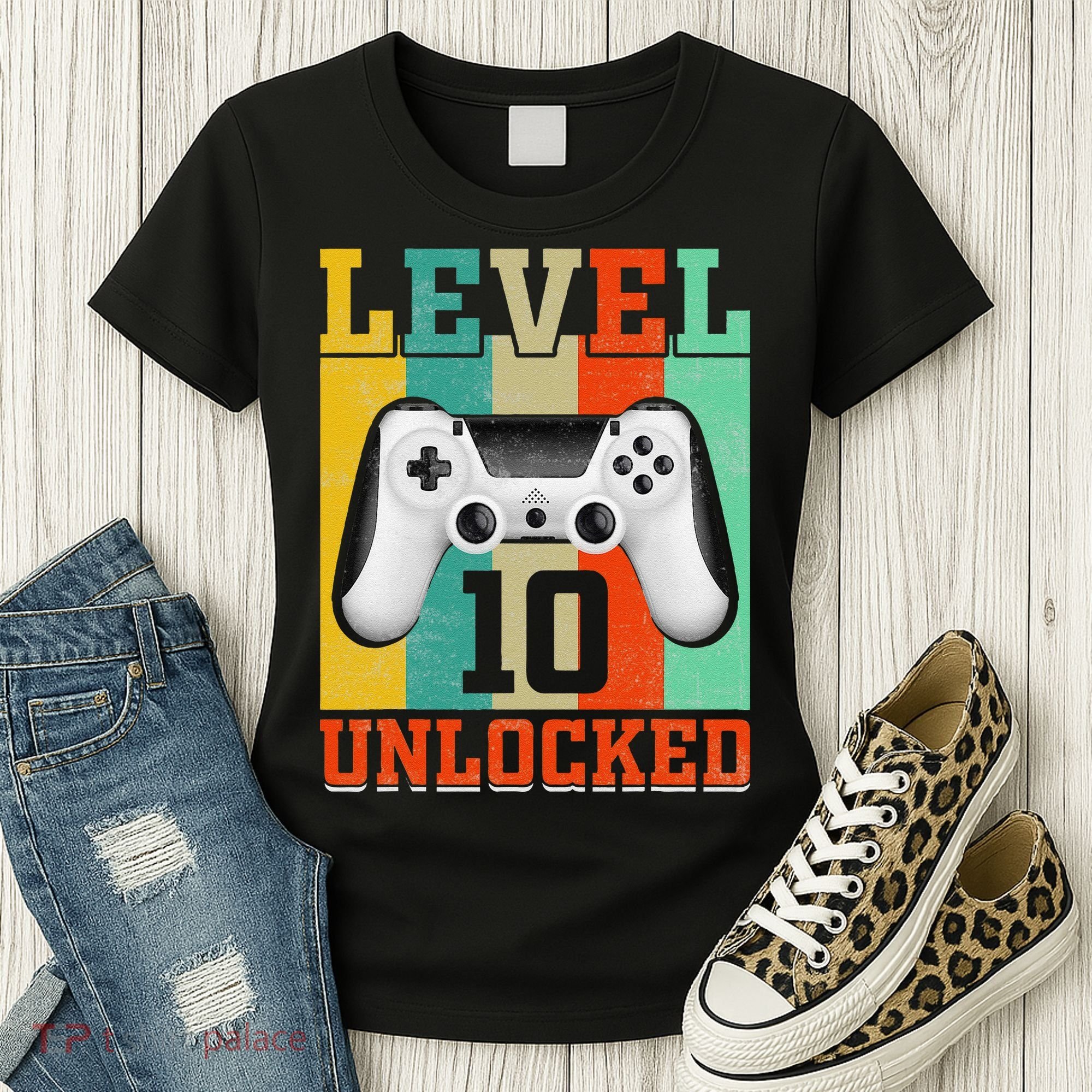 Level 10 Unlocked Birthday For 10 Years Old Gamer Bday Women's T-Shirt