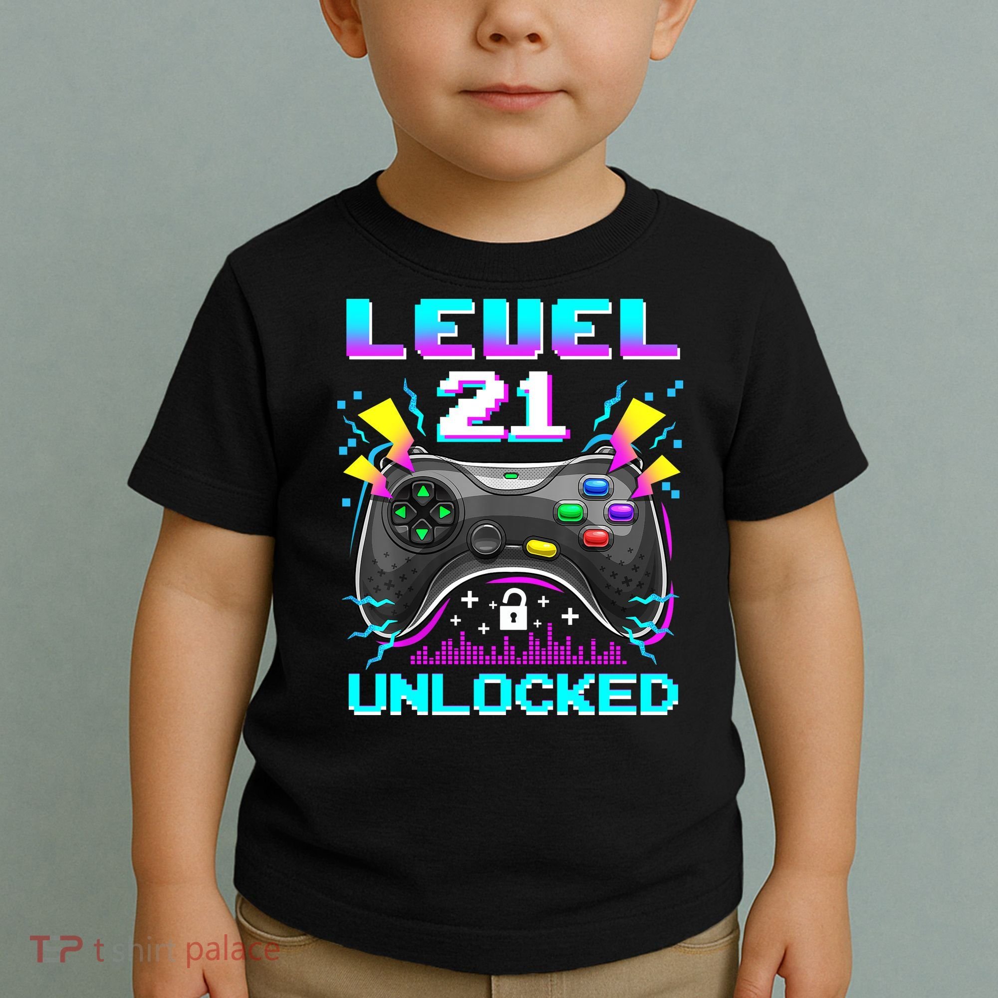Level 21 Unlocked 21st Birthday Video Game Gift Birthday Gaming Toddler T-Shirt