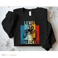 Level 30 Unlocked Video Gamer 30 Year Old 30th Birthday Gift Sweatshirt thumb 2