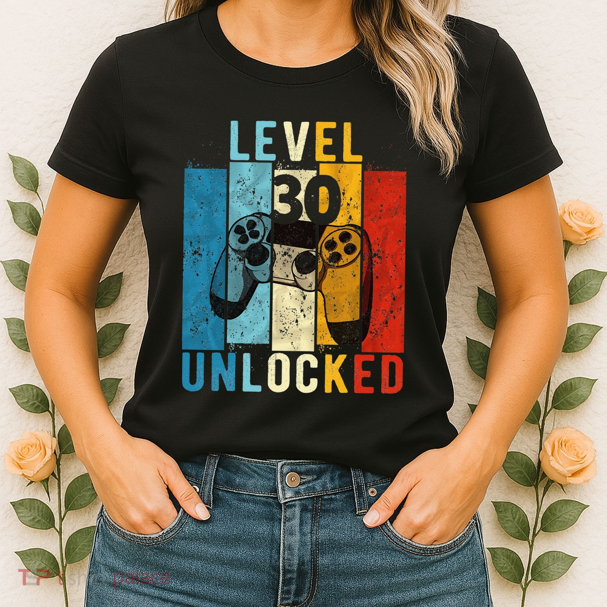 Level 30 Unlocked Video Gamer 30 Year Old 30th Birthday Gift Women's T-Shirt