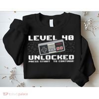 Level 40 Complete 1981 Gamer 40th Birthday Sweatshirt thumb 2