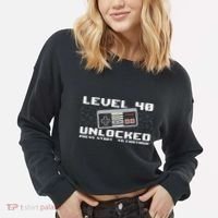 Level 40 Complete 1981 Gamer 40th Birthday Cropped Pullover Crew thumb 2