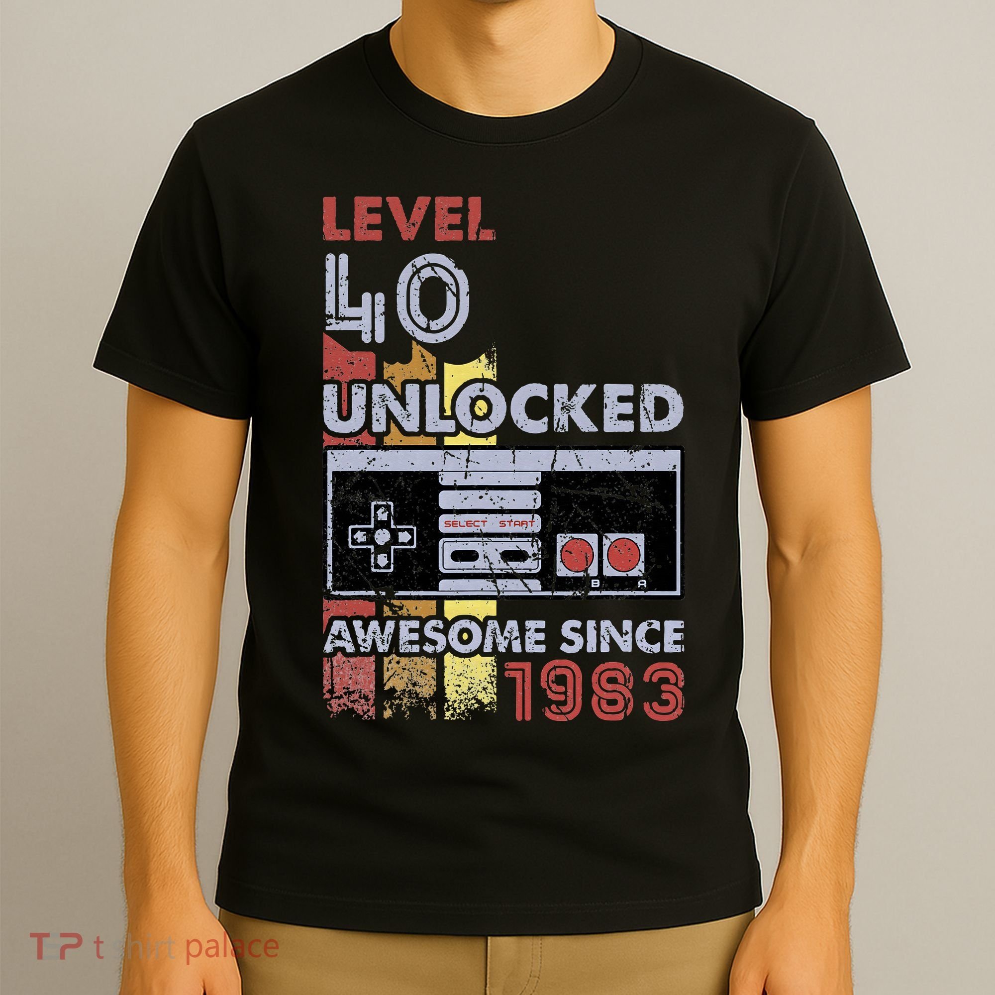 Level 40 Unlocked Gamer 40th Birthday Gift Video Game Lovers T-Shirt