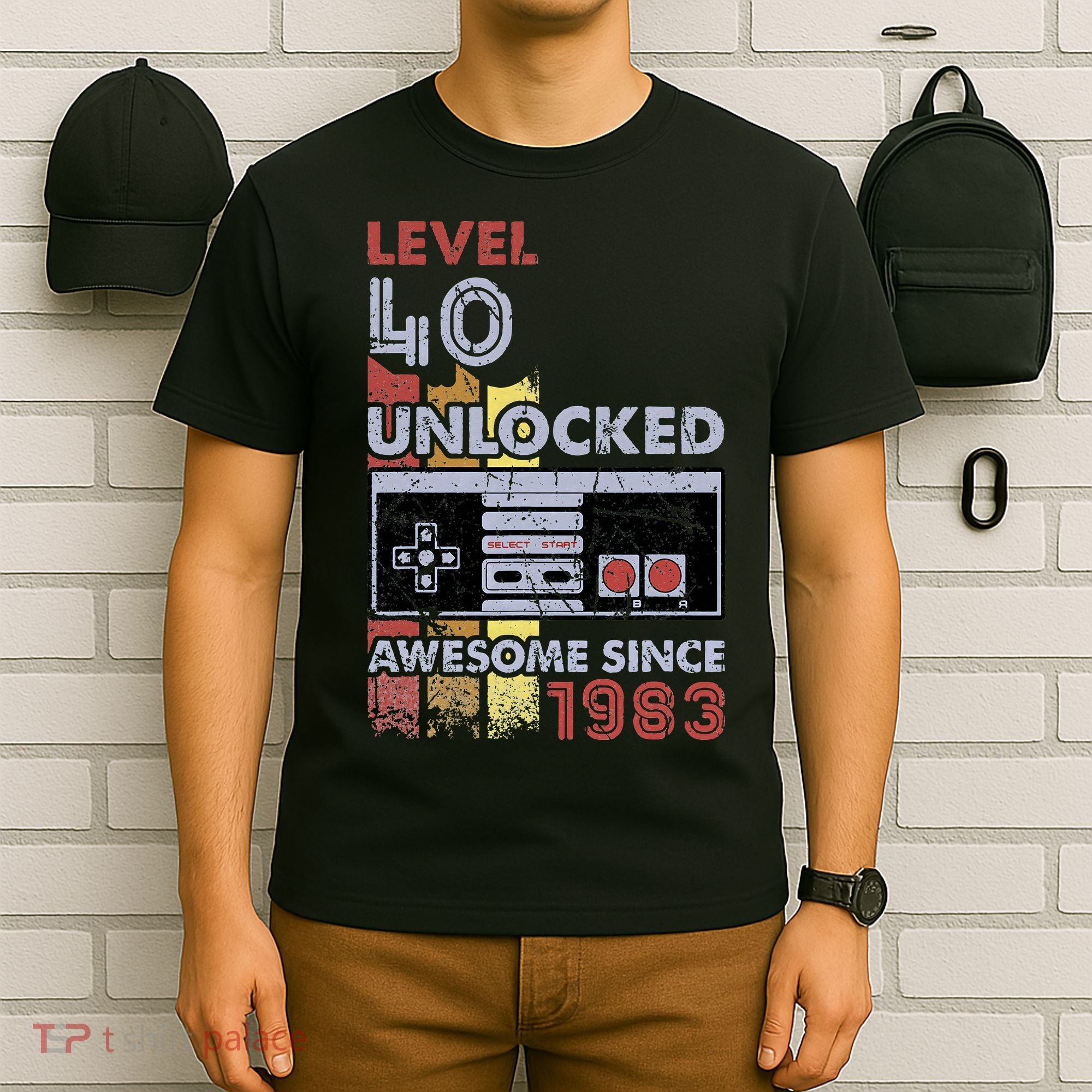 Level 40 Unlocked Gamer 40th Birthday Gift Video Game Lovers T-Shirt