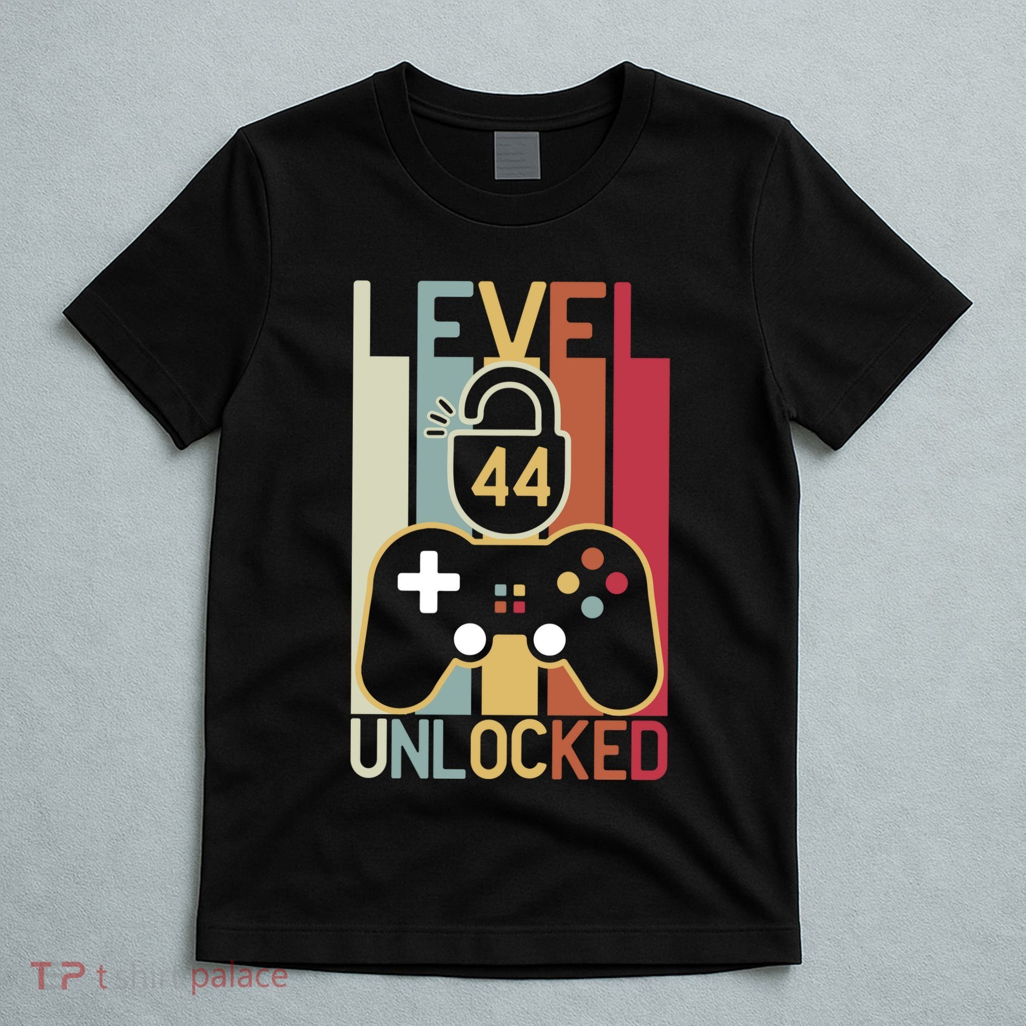 Level 44 Unlocked Birthday Gift Vintage Retro T-Shirt