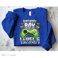 Level 6 Unlocked Video Game 6th Birthday Gamer Gift Boys Gift Sweatshirt thumb 2
