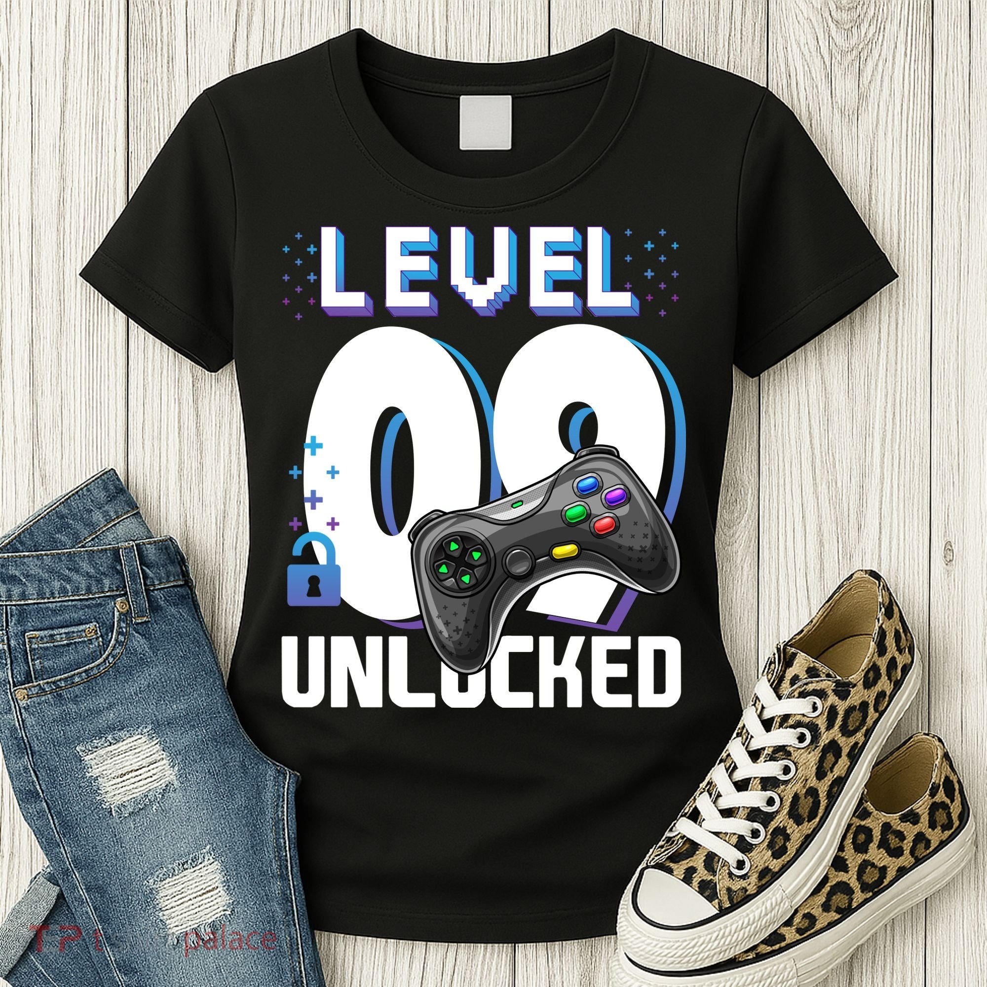 Level 9 Unlocked Funny Video Gamer 9th Birthday Gift For Gamers Women's T-Shirt