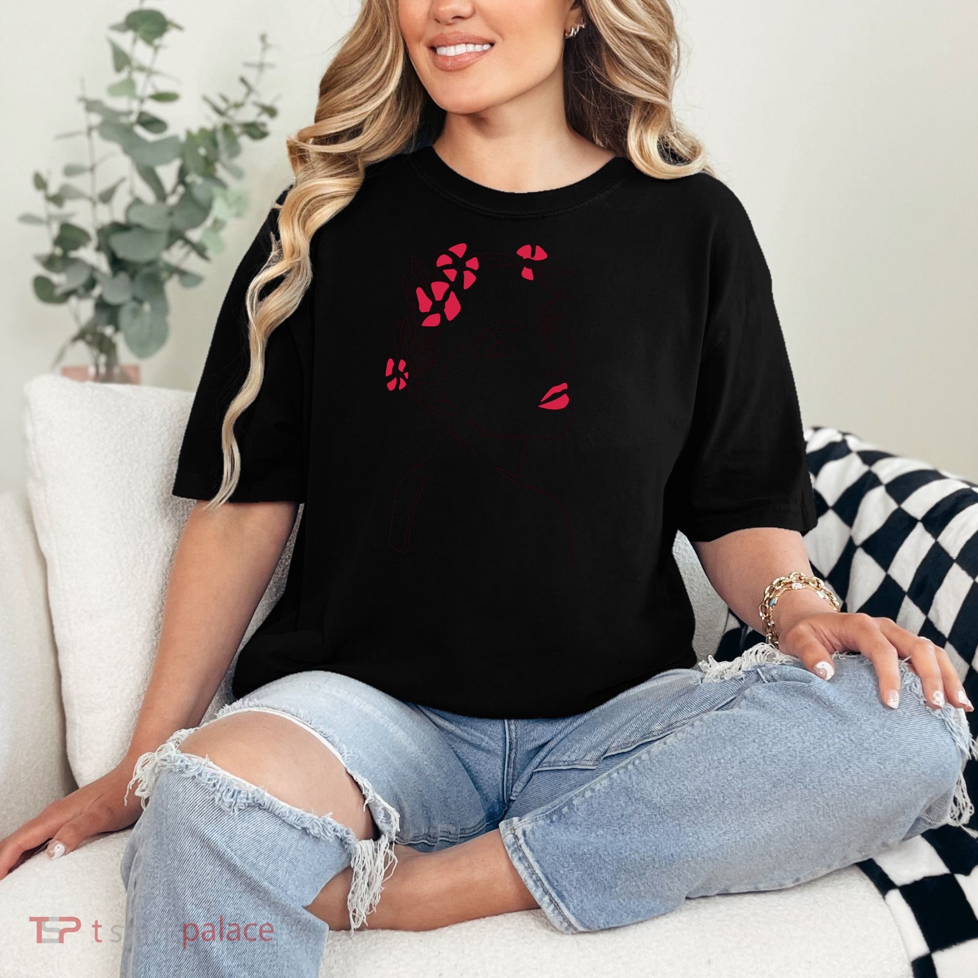 Lady Floral Outline Illustration Comfort Colors T-Shirt