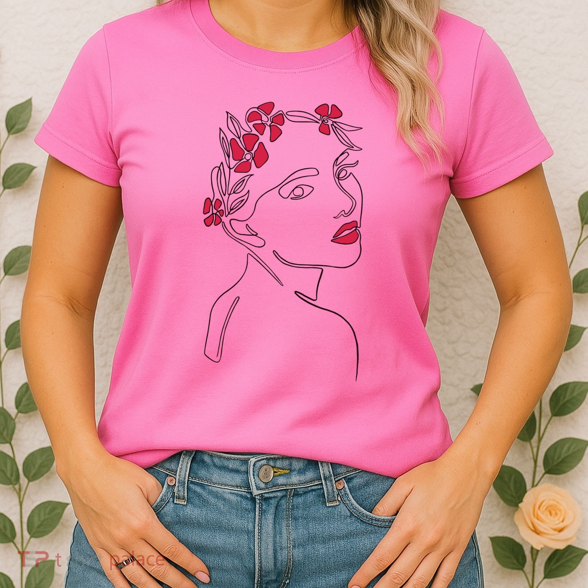 Lady Floral Outline Illustration Women's T-Shirt