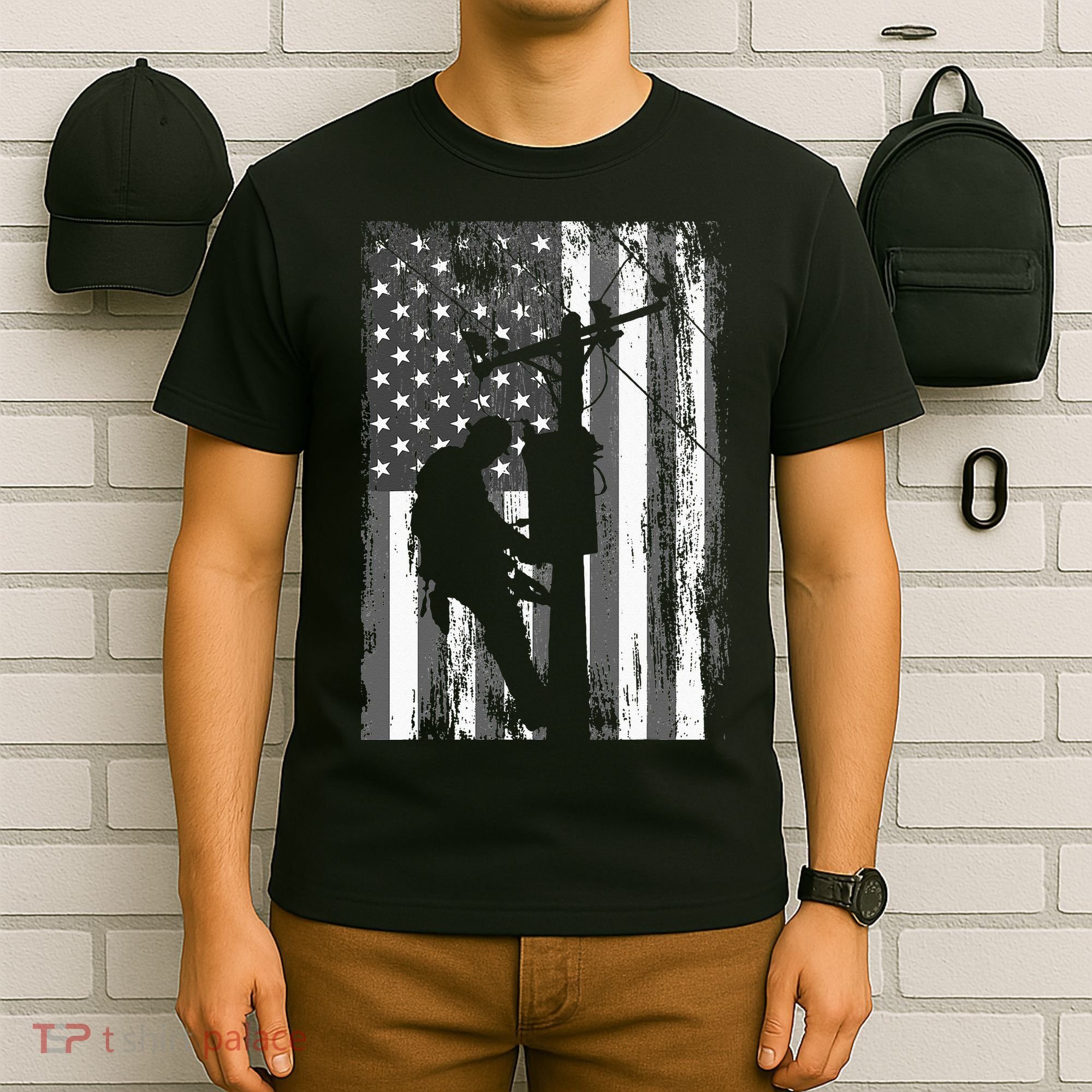 Lineman American Flag Vintage Patriotic Electrician Gift T-Shirt