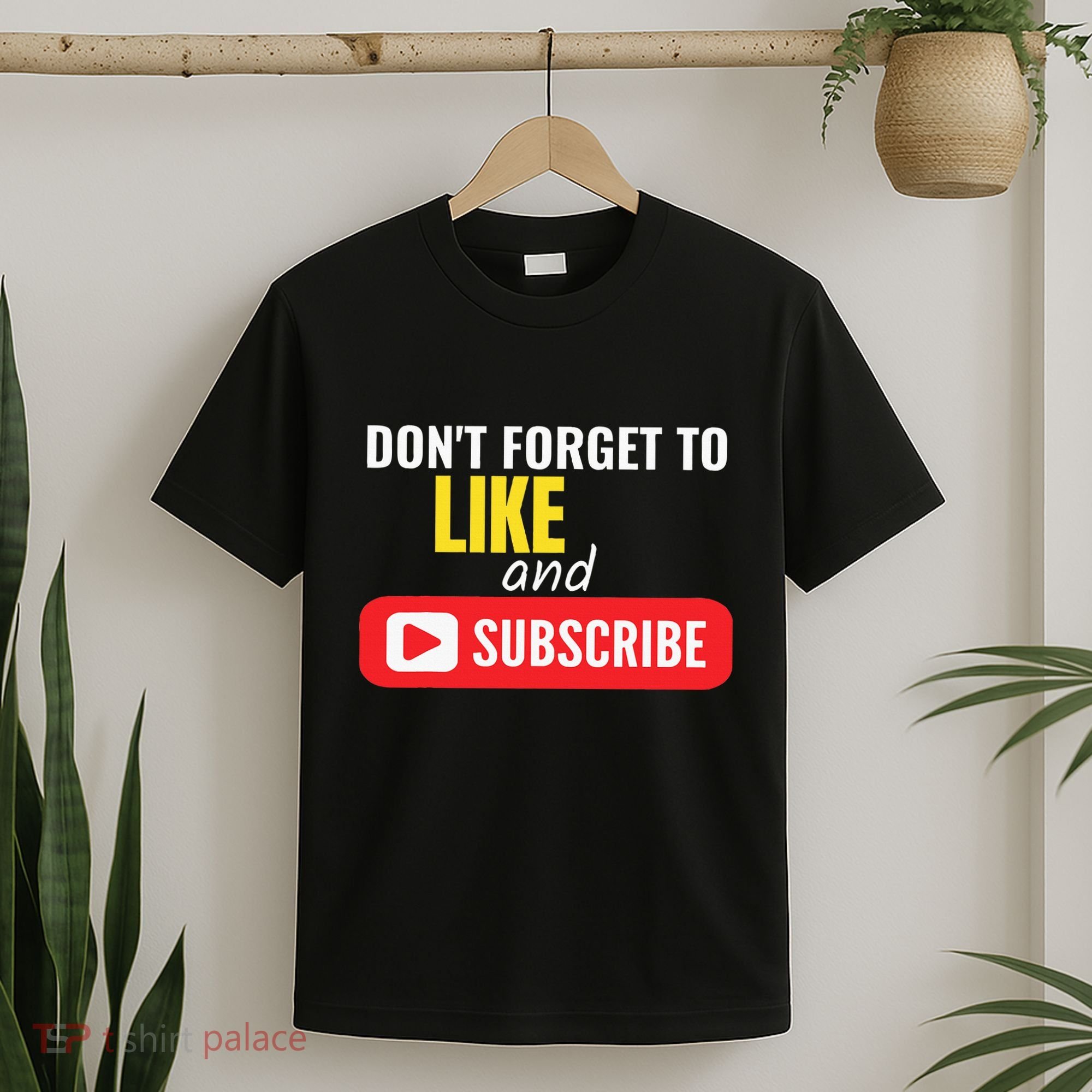 Like And Subscribe Vlogger Podcaster Influencer T-Shirt
