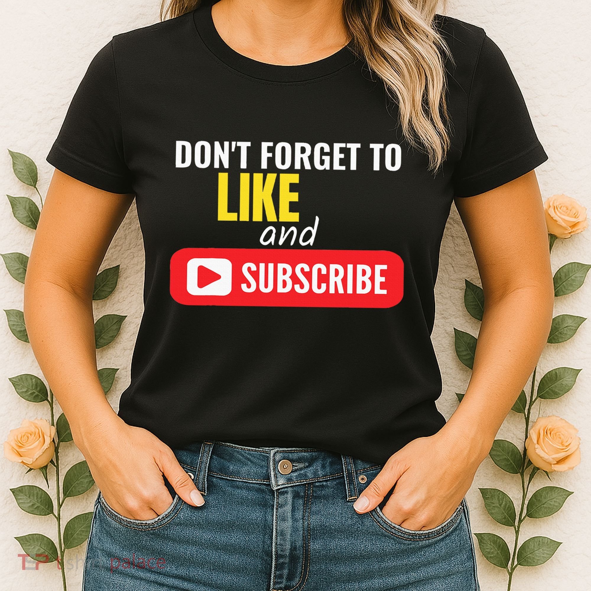Like And Subscribe Vlogger Podcaster Influencer Women's T-Shirt