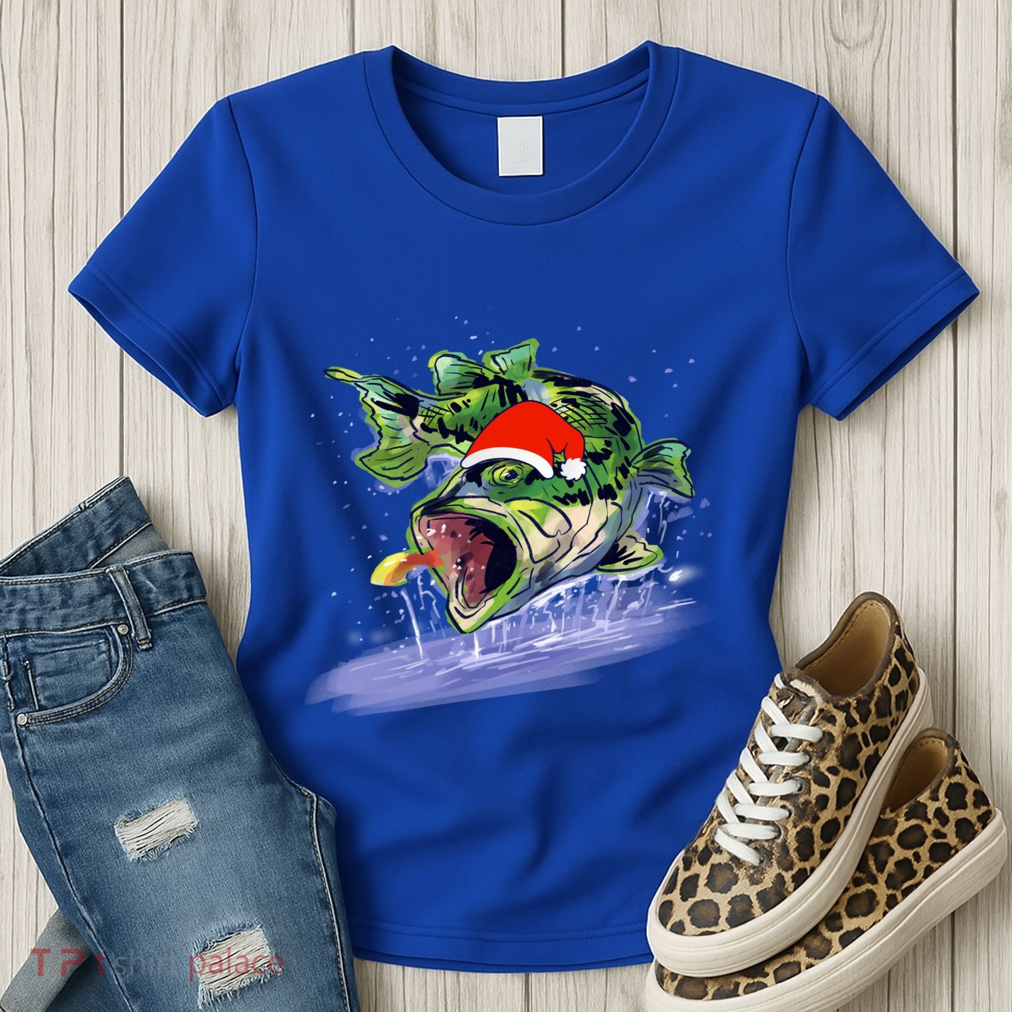 Largemouth Bass Fishing Merry Fishmas Gift Women's T-Shirt