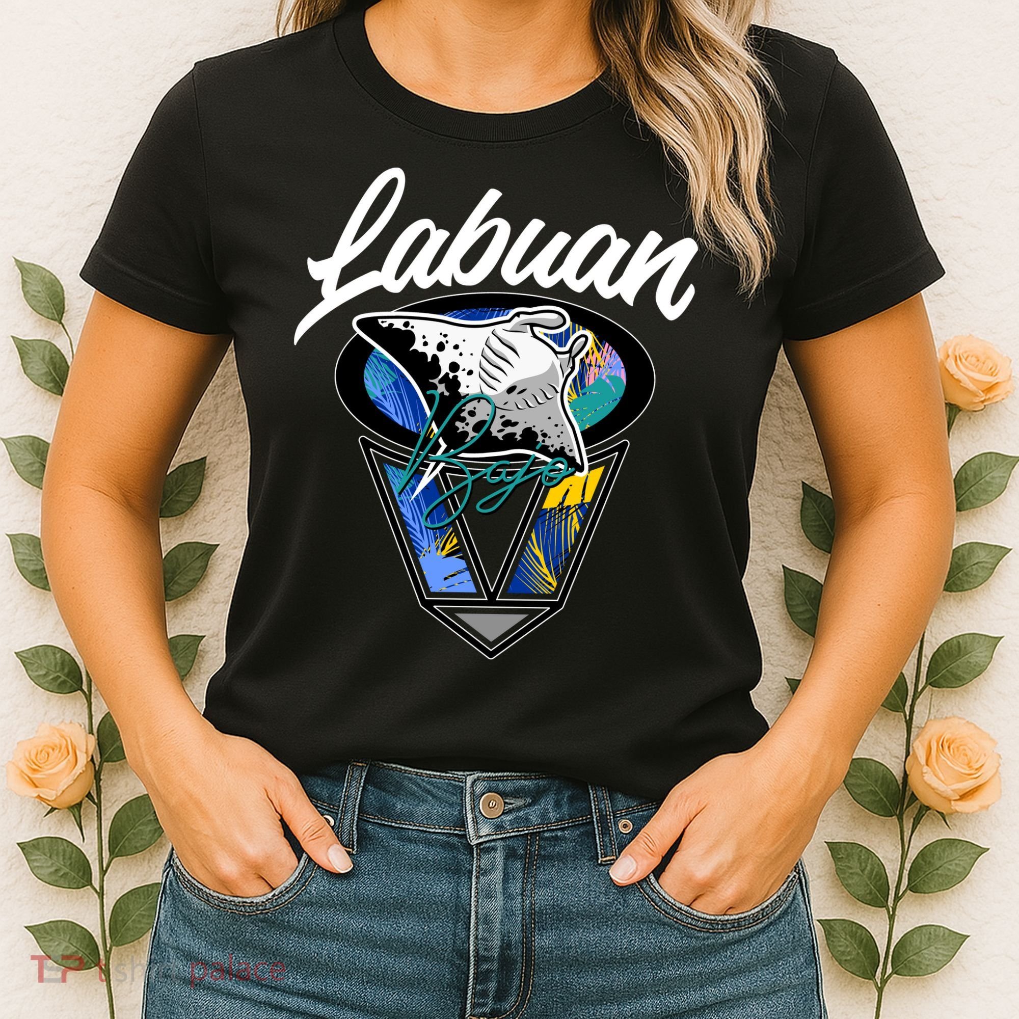 Labuan Bajo Live The Search Women's T-Shirt