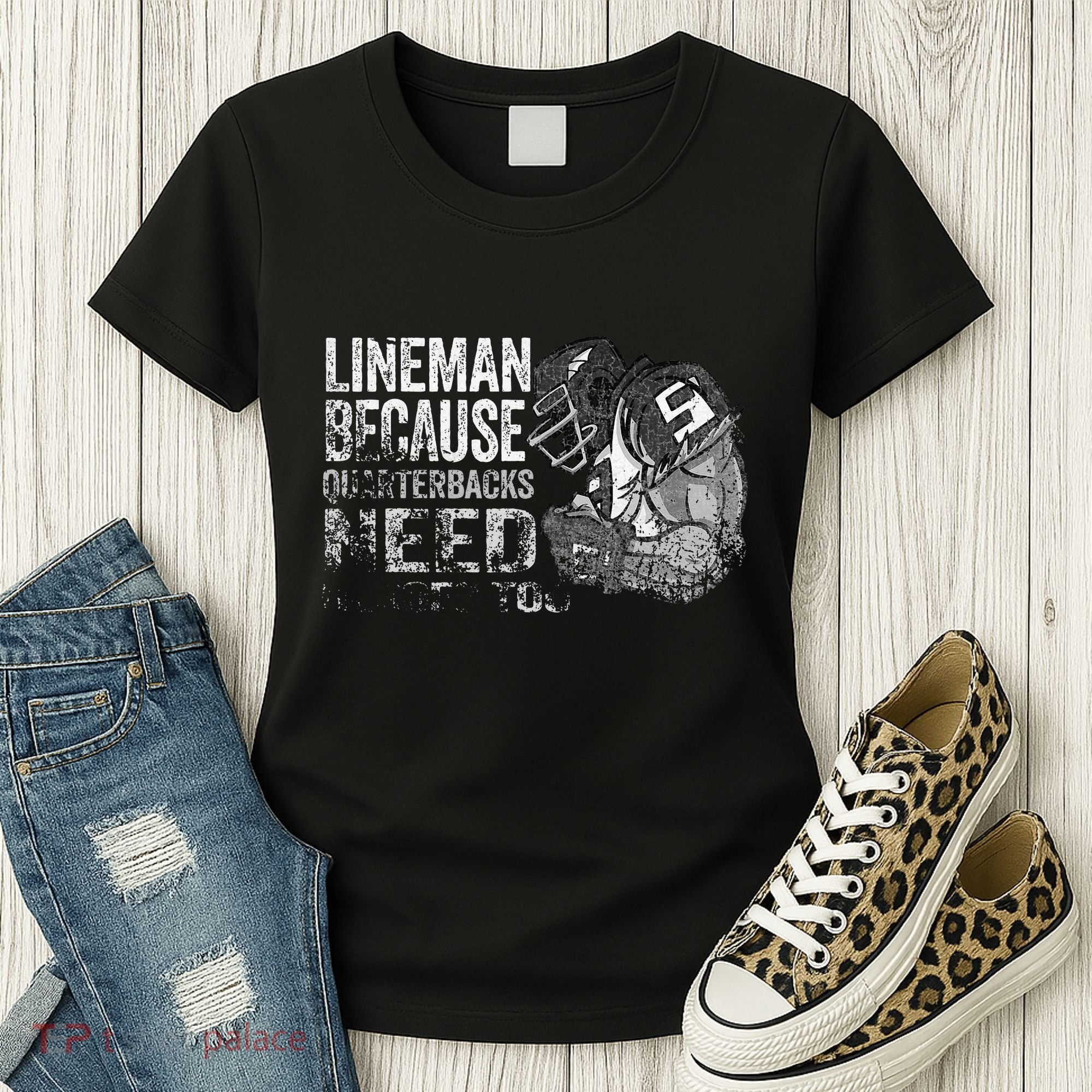 Lineman Because Quarterbacks Heroes Need American Football Women's T-Shirt