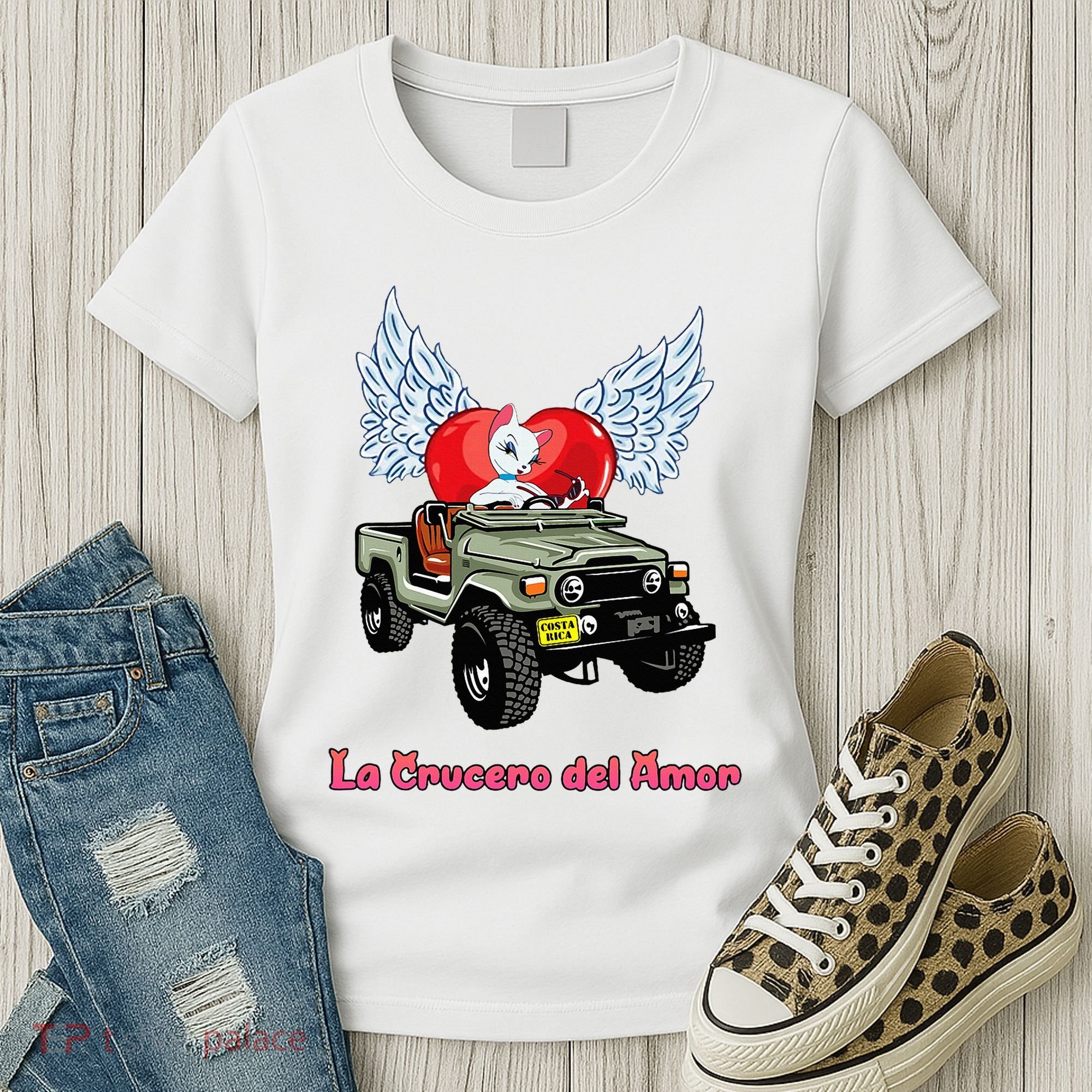 La Crucero Del Amor Costa Rica Kitten Cat Pretty Cruiser Women's T-Shirt