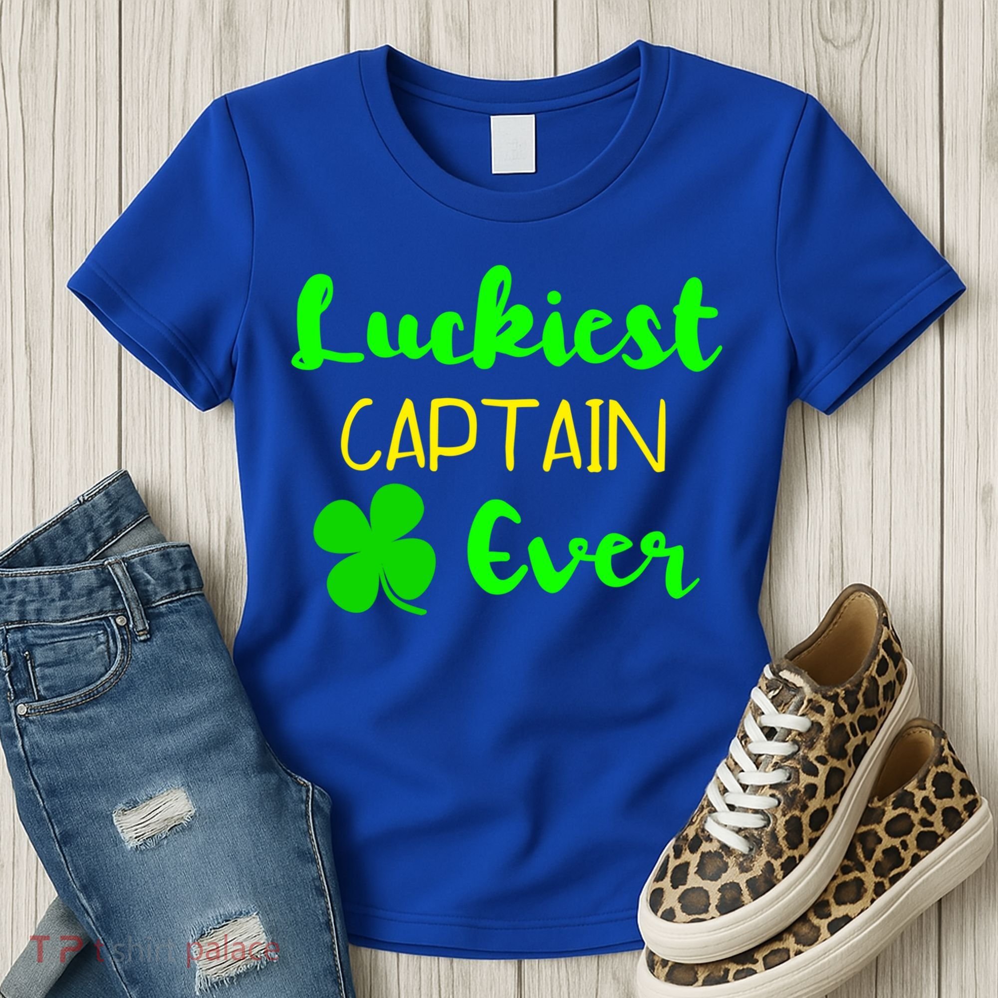 Luckiest Captain Ever St Patrick's Day Irish Boat Boating Cute Gift Women's T-Shirt