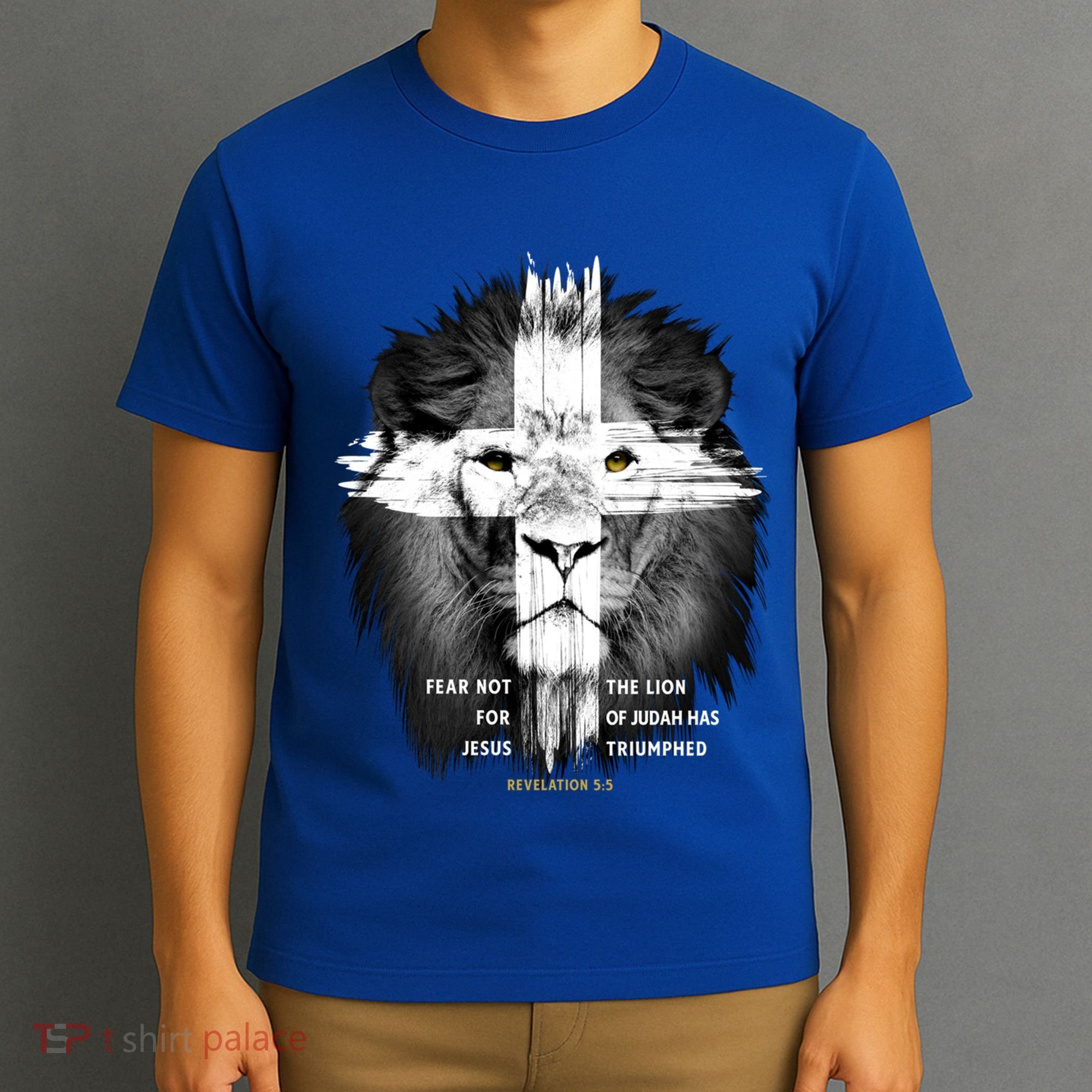 Lion Cross Jesus Christian Lord God Believer Gift T-Shirt