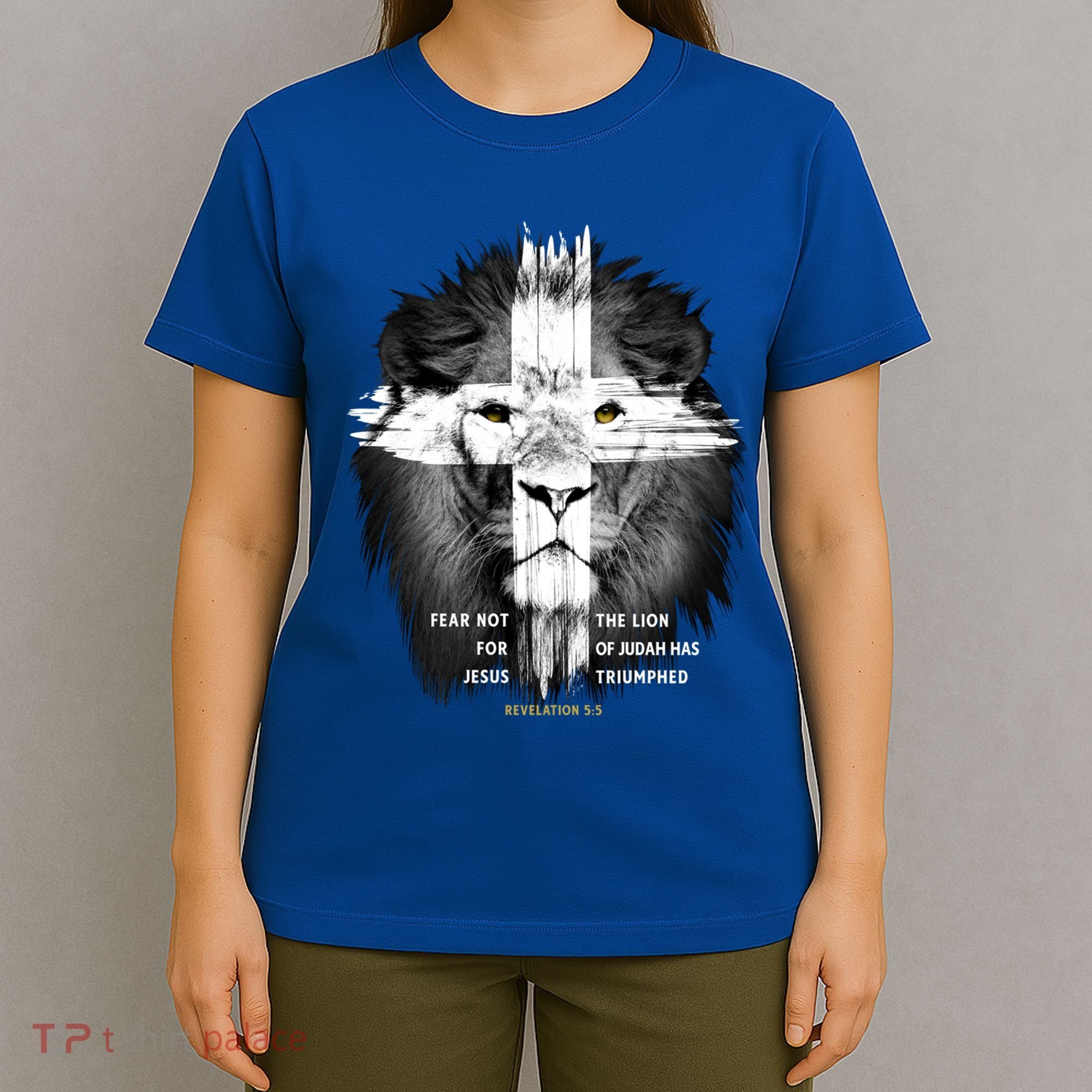Lion Cross Jesus Christian Lord God Believer Gift T-Shirt