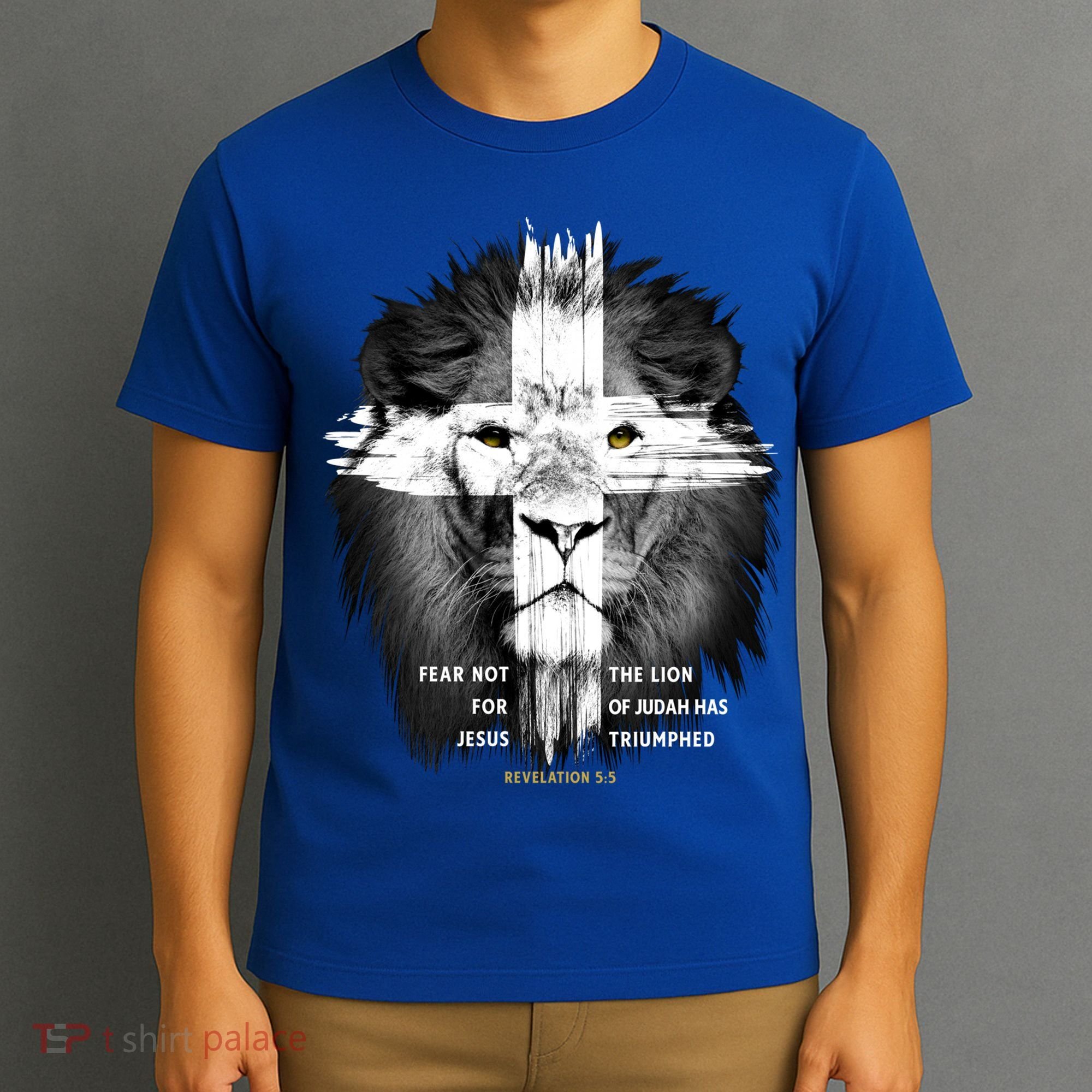 Lion Cross Jesus Christian Lord God Believer Gift T-Shirt