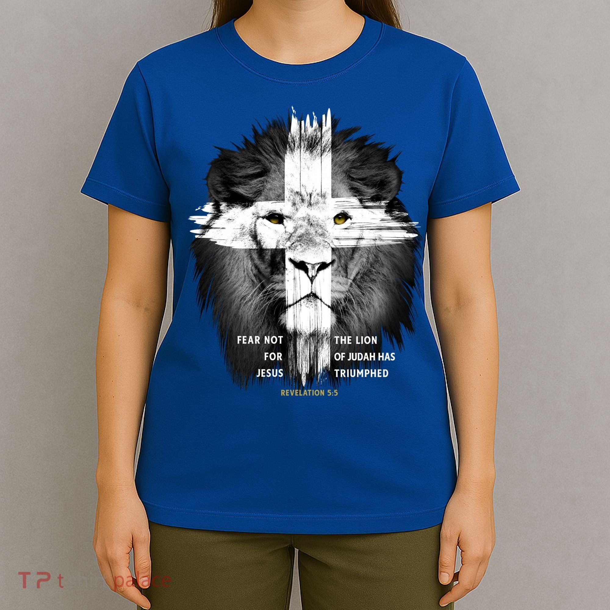 Lion Cross Jesus Christian Lord God Believer Gift T-Shirt