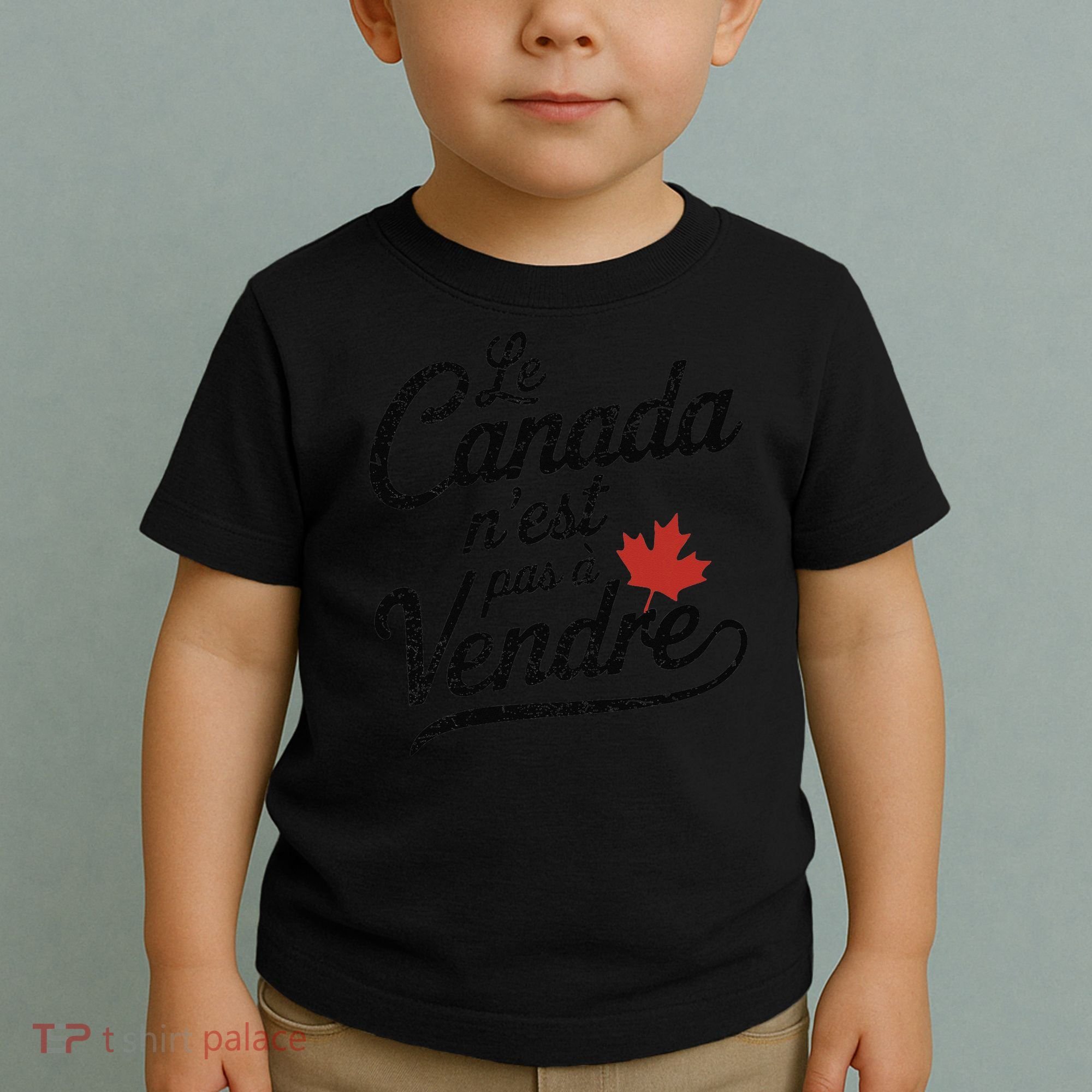 Le Canada Nest Pas A Vendre Canada Is Not For Sale Toddler T-Shirt