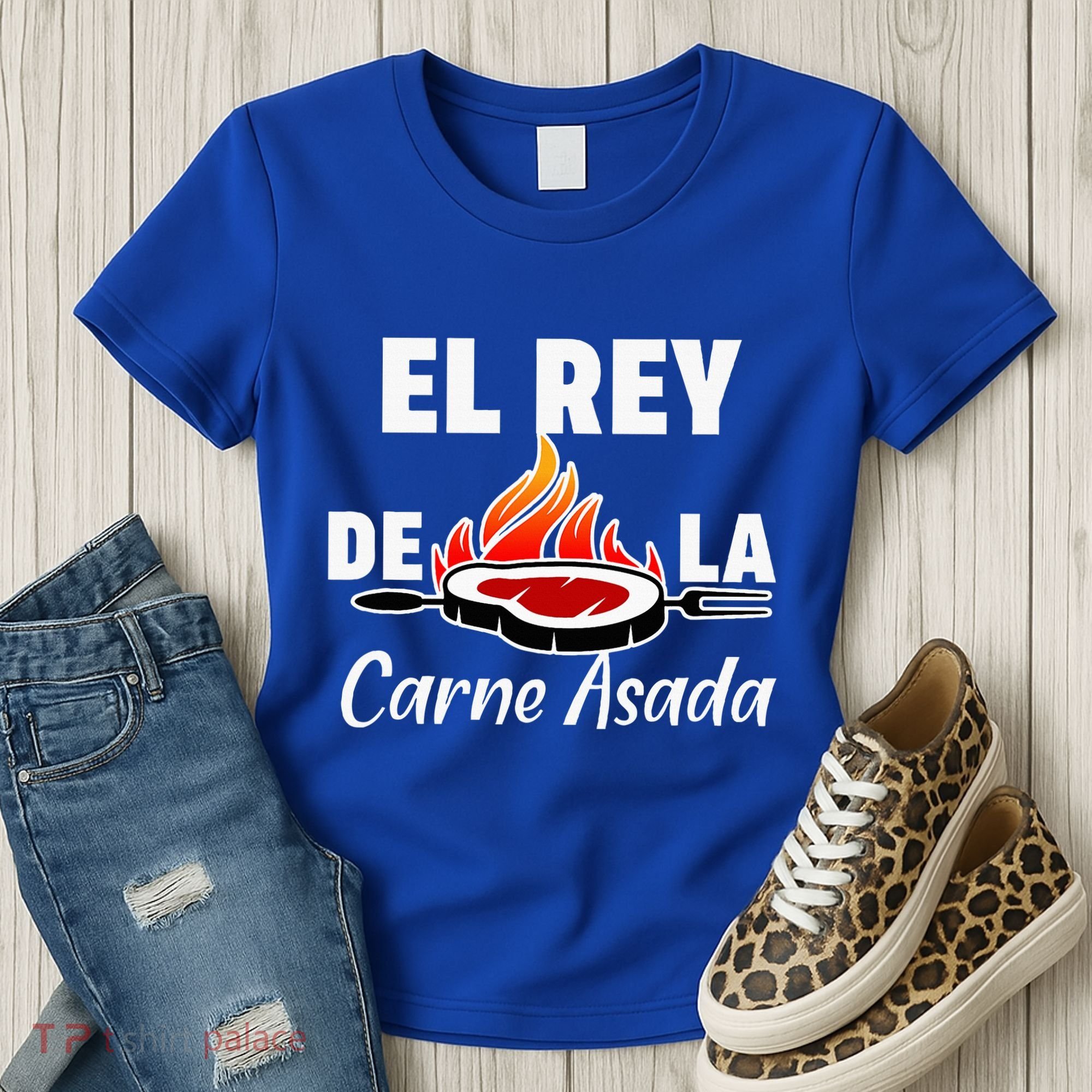 Latino Dad El Rey De La Carne Asada Women's T-Shirt