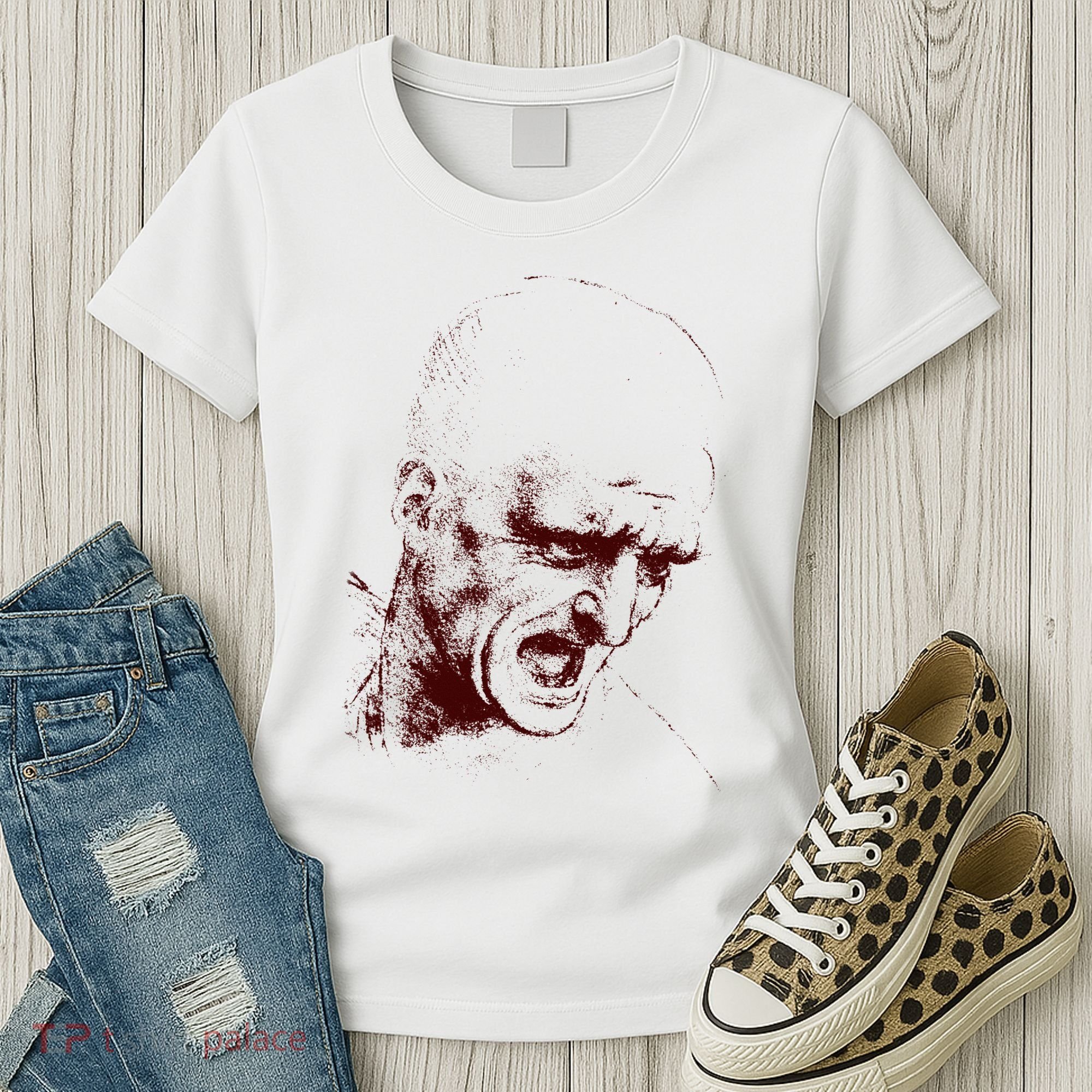 Leonardo Da Vinci Shouting Soldier Women's T-Shirt