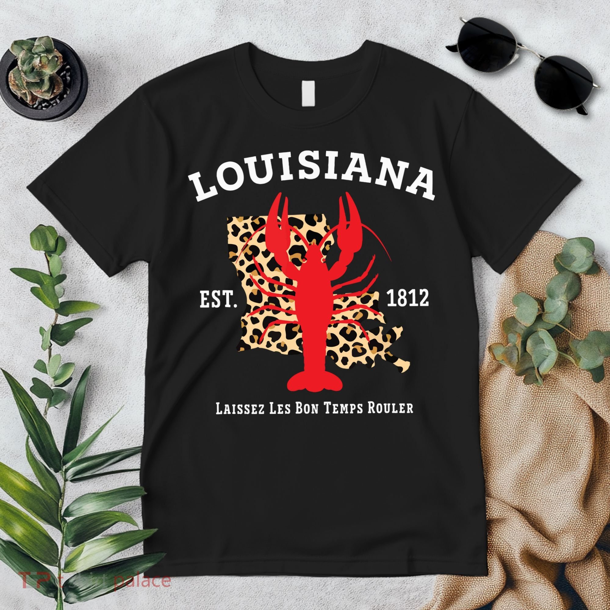 Louisiana Est 1812 Crawfish Leopard New Orleans Mardi Gras Premium T-Shirt