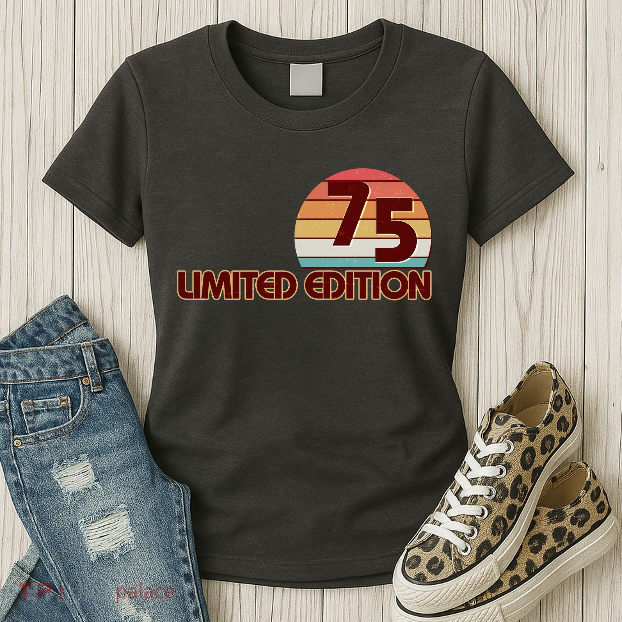 Limited Edition 1975 Retro Sun 50th Birthday Women's T-Shirt