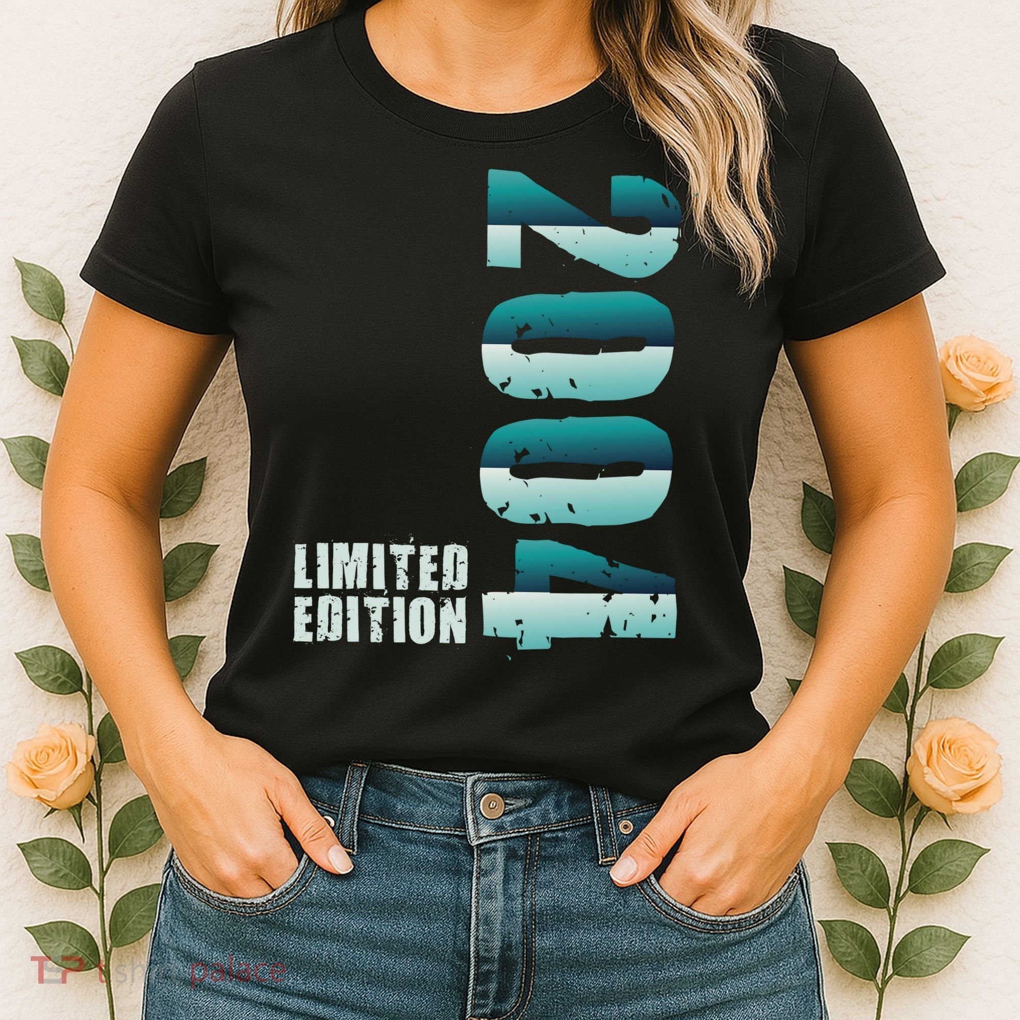 Limited Edition Birthday Made In 2004 Funny Gift Women's T-Shirt