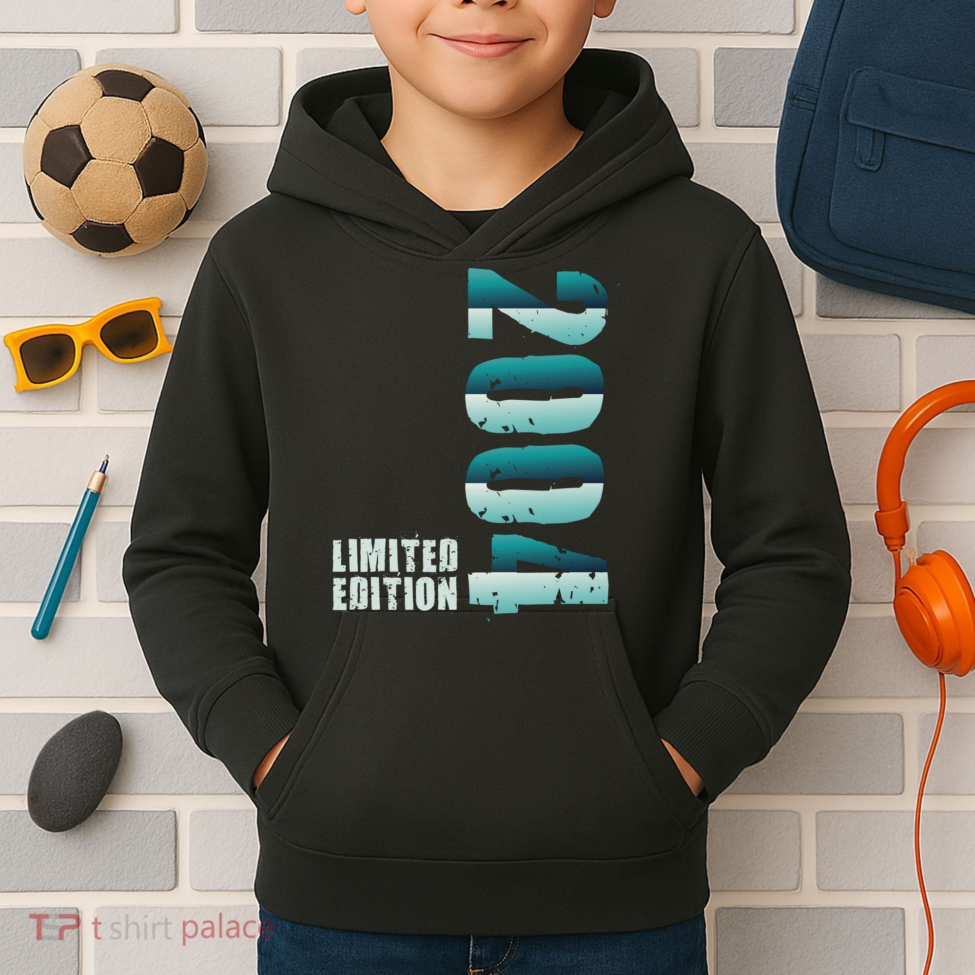 Limited Edition Birthday Made In 2004 Funny Gift Kids Hoodie