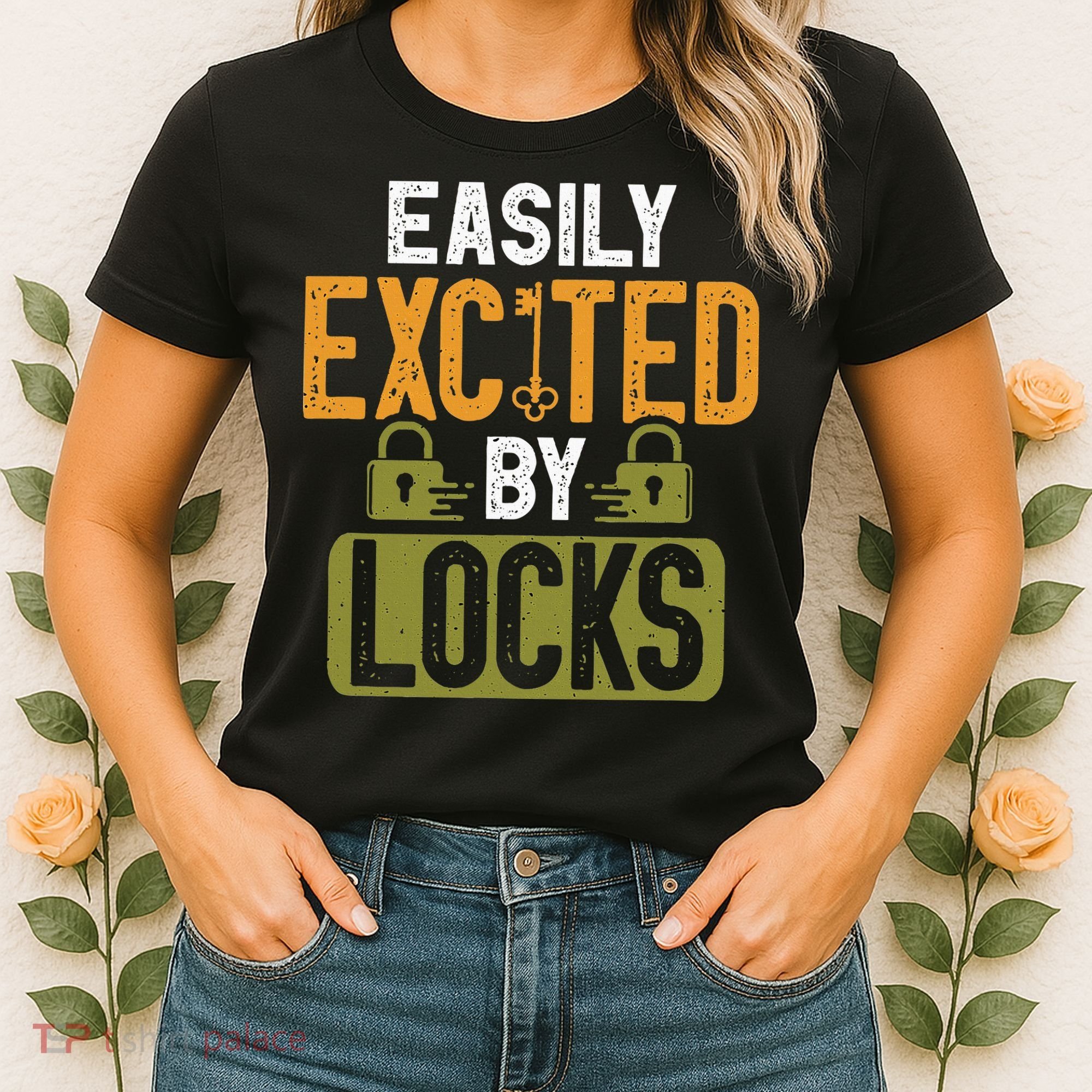 Locksmith Easily Excited Lockpicking Lock Pick Locksmithing Women's T-Shirt