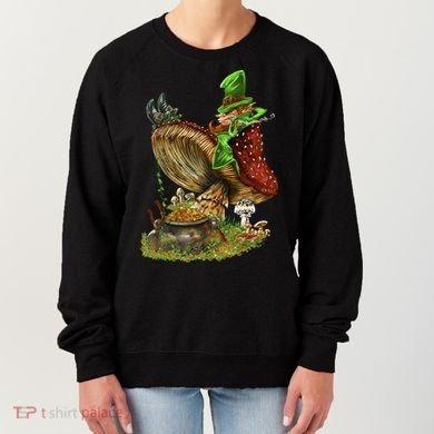 Leprechaun Mushroom Women's Sweatshirt