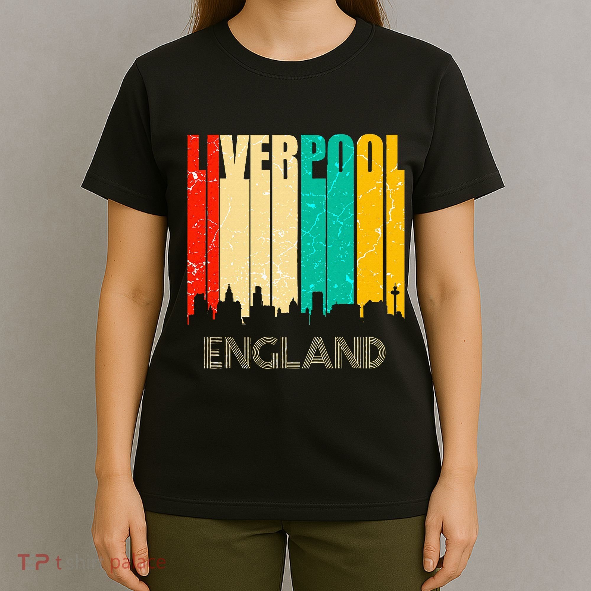 Liverpool England United Kingdom Retro City Skyline T-Shirt