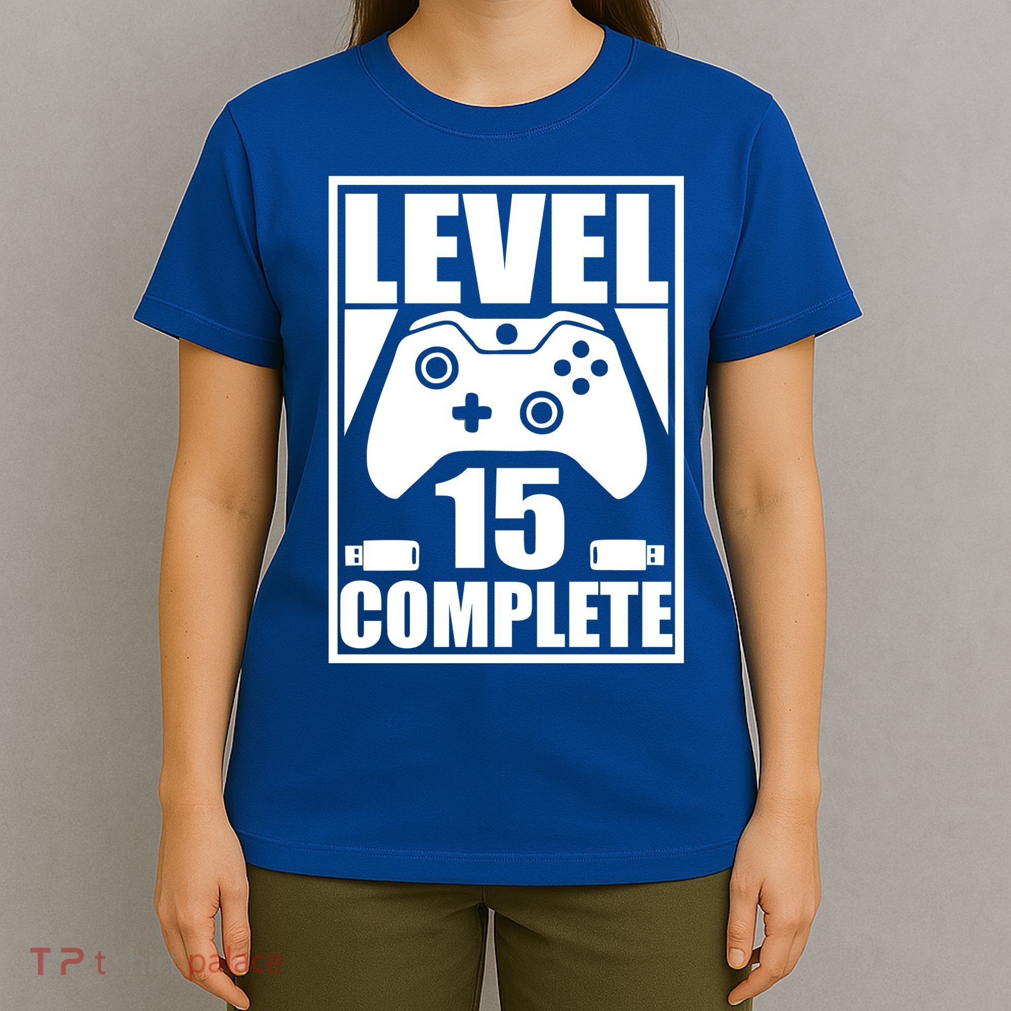 Level 15 Complete Video Gamer 15th Birthday T-Shirt