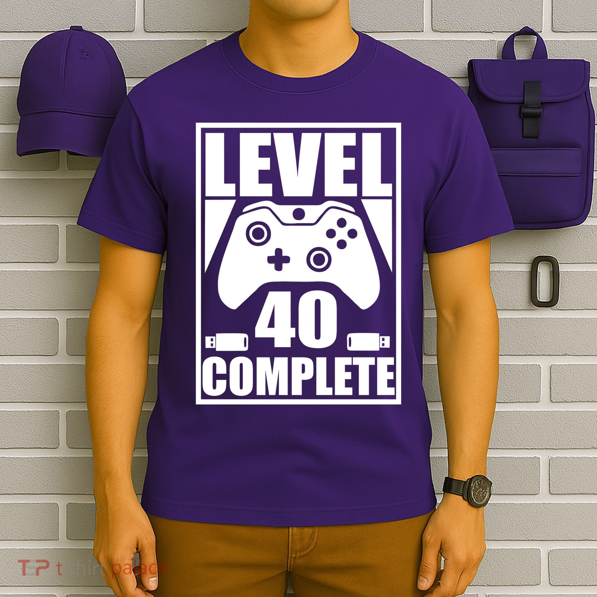 Level 40 Complete Video Gamer 40th Birthday T-Shirt