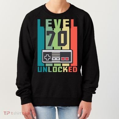 Level 70 Unlocked Funny Retro Gamer Birthday Women's Sweatshirt