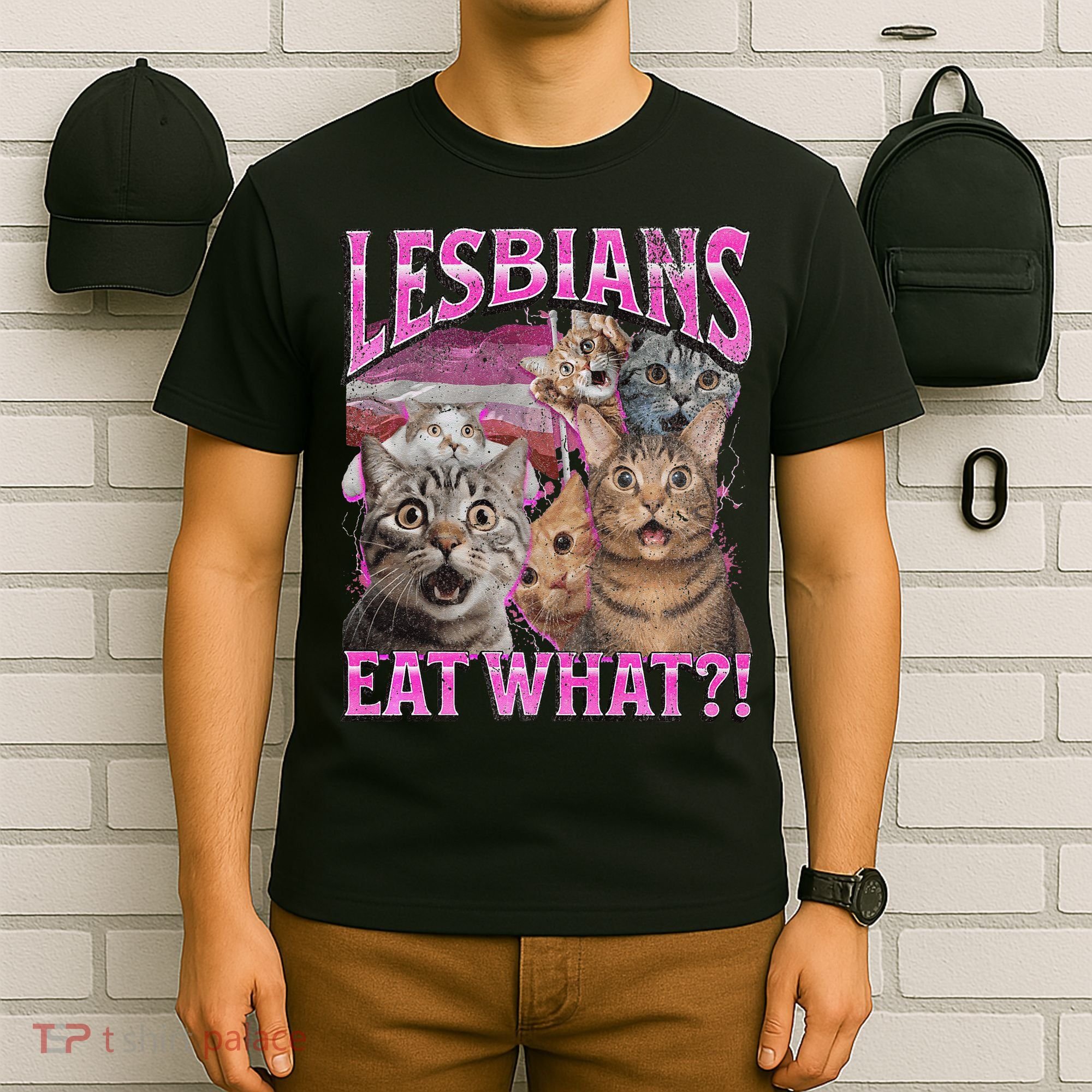 Lesbians Eat What! Funny Cat Lgbtq Pun Bootleg Gift T-Shirt