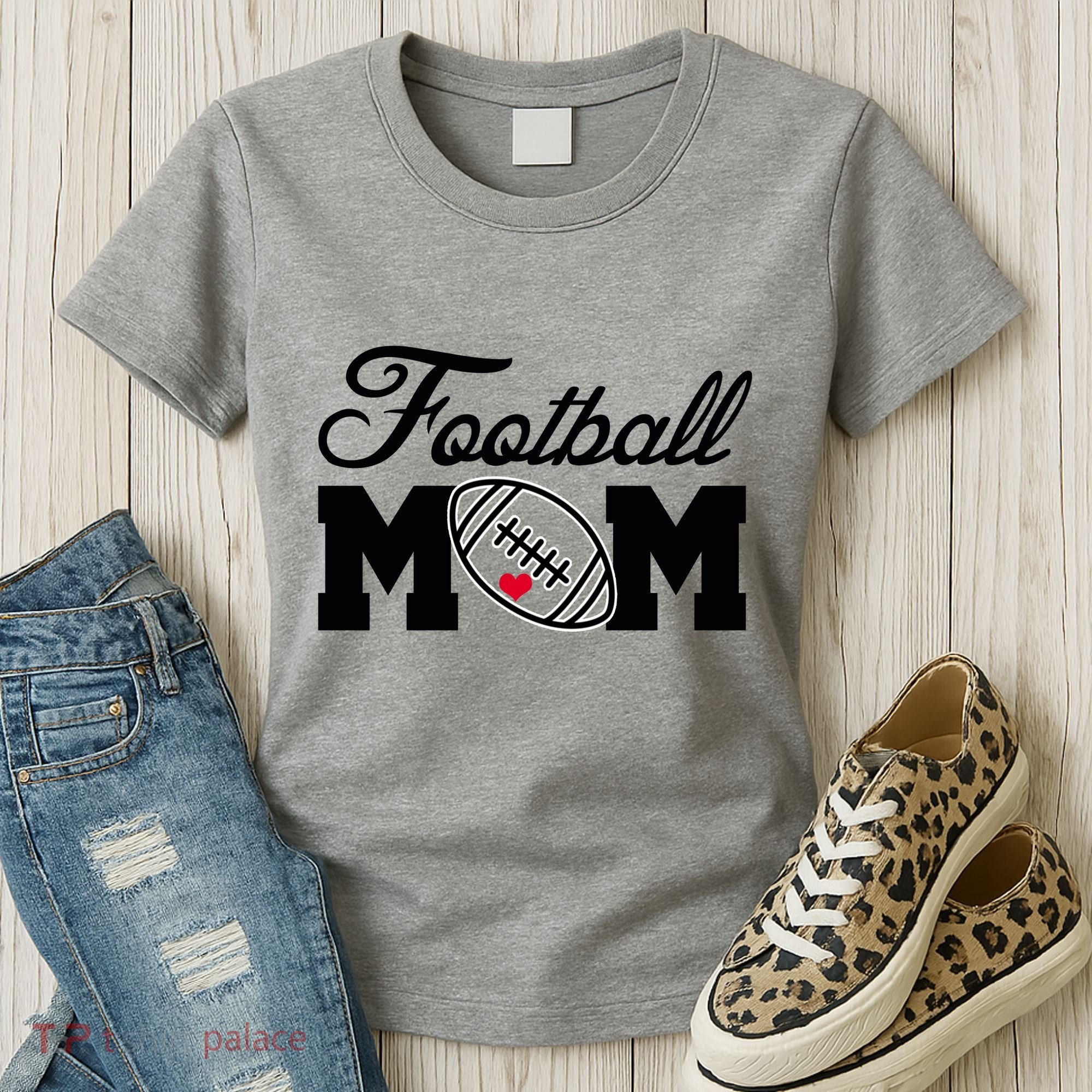 Love Football Mom Cute Gameday Women's T-Shirt