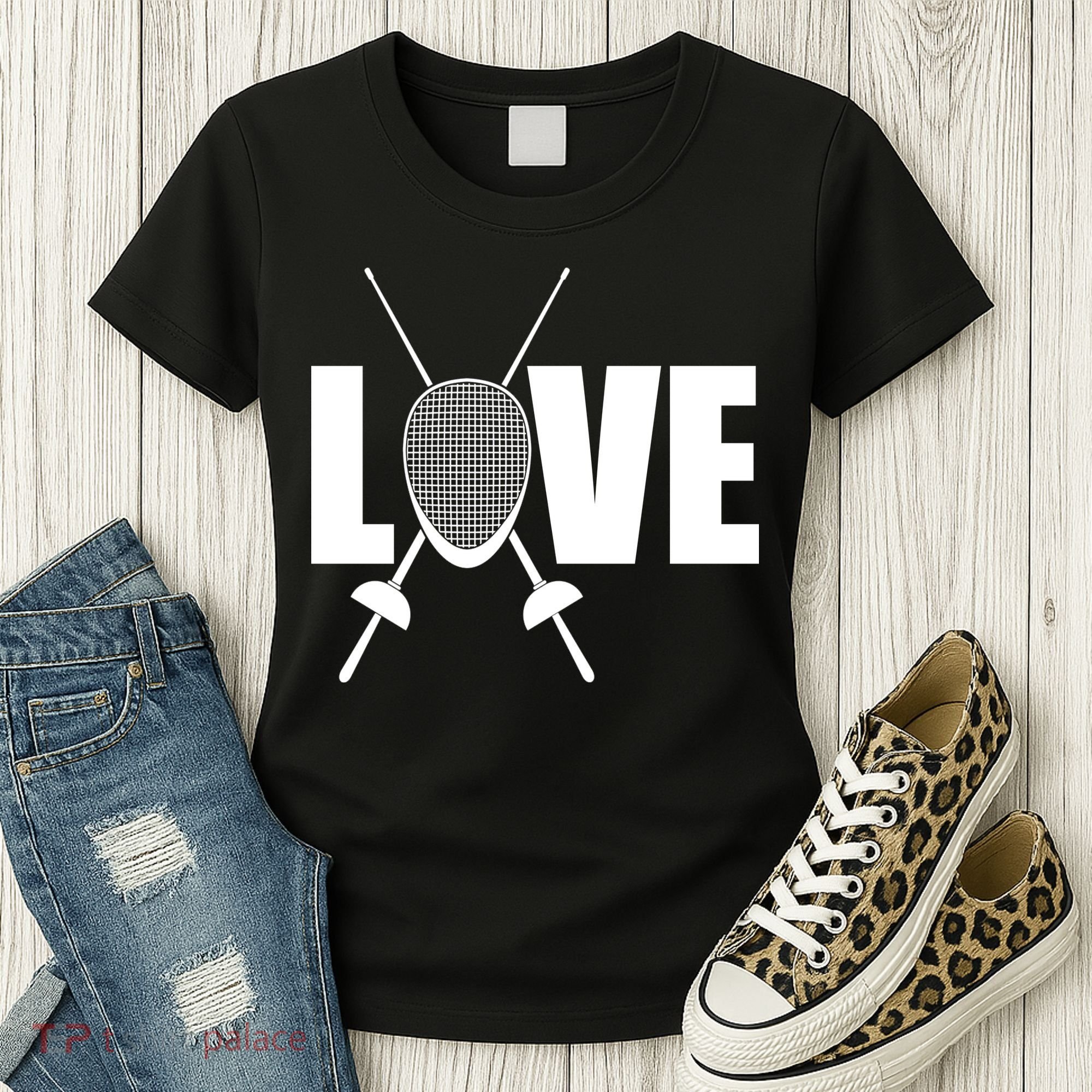 Love Fencing Sport Women's T-Shirt