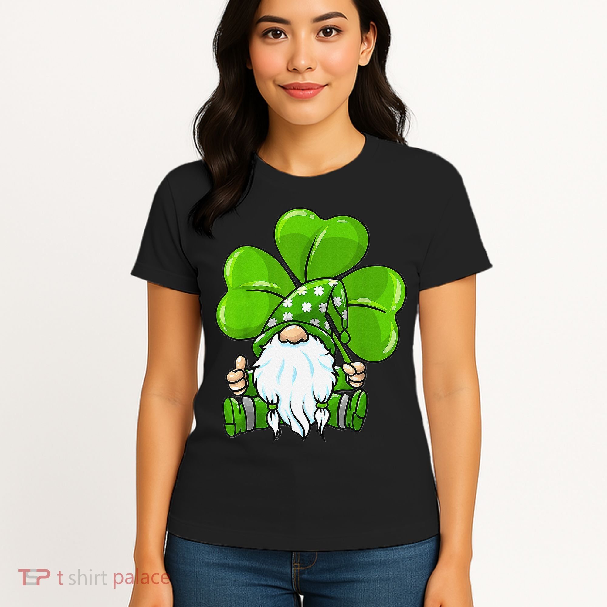 LOVE Gnomes Irish Shamrock St Patrick's Day Women's T-Shirt